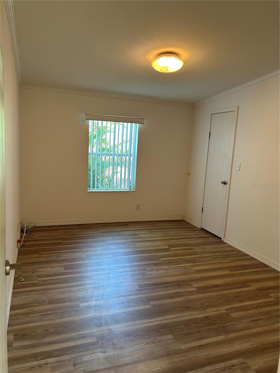 5525 WILKINS RD, TAMPA, FL, 33610