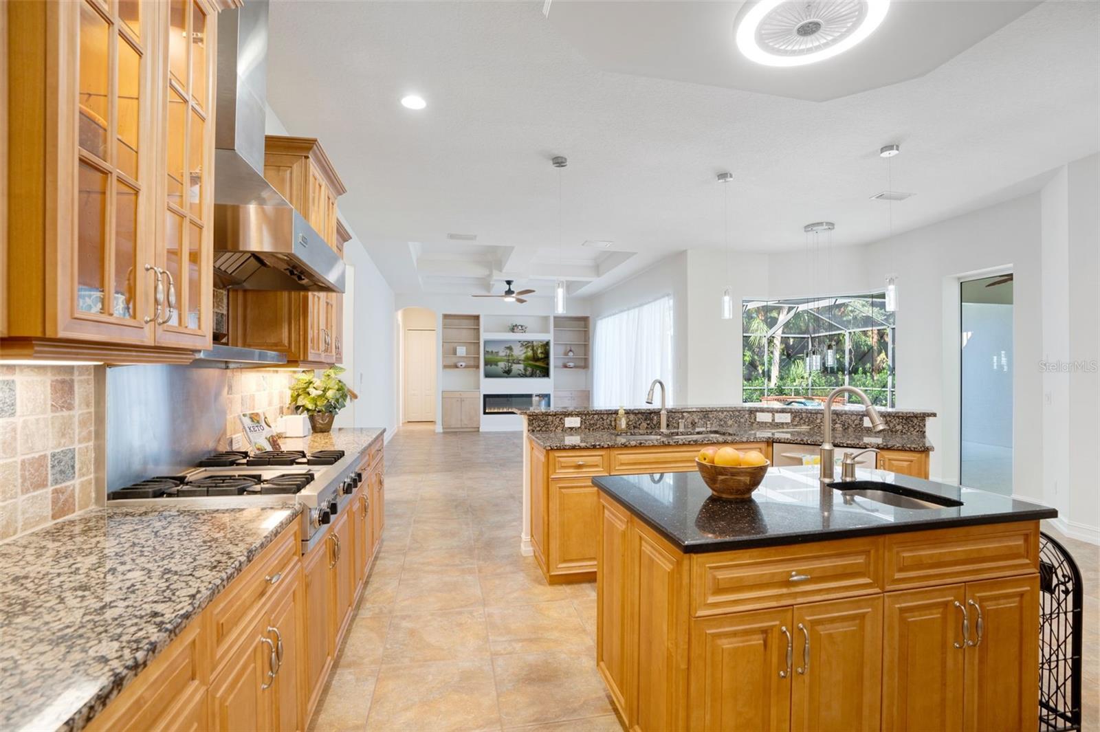 A4664231 Property Photo