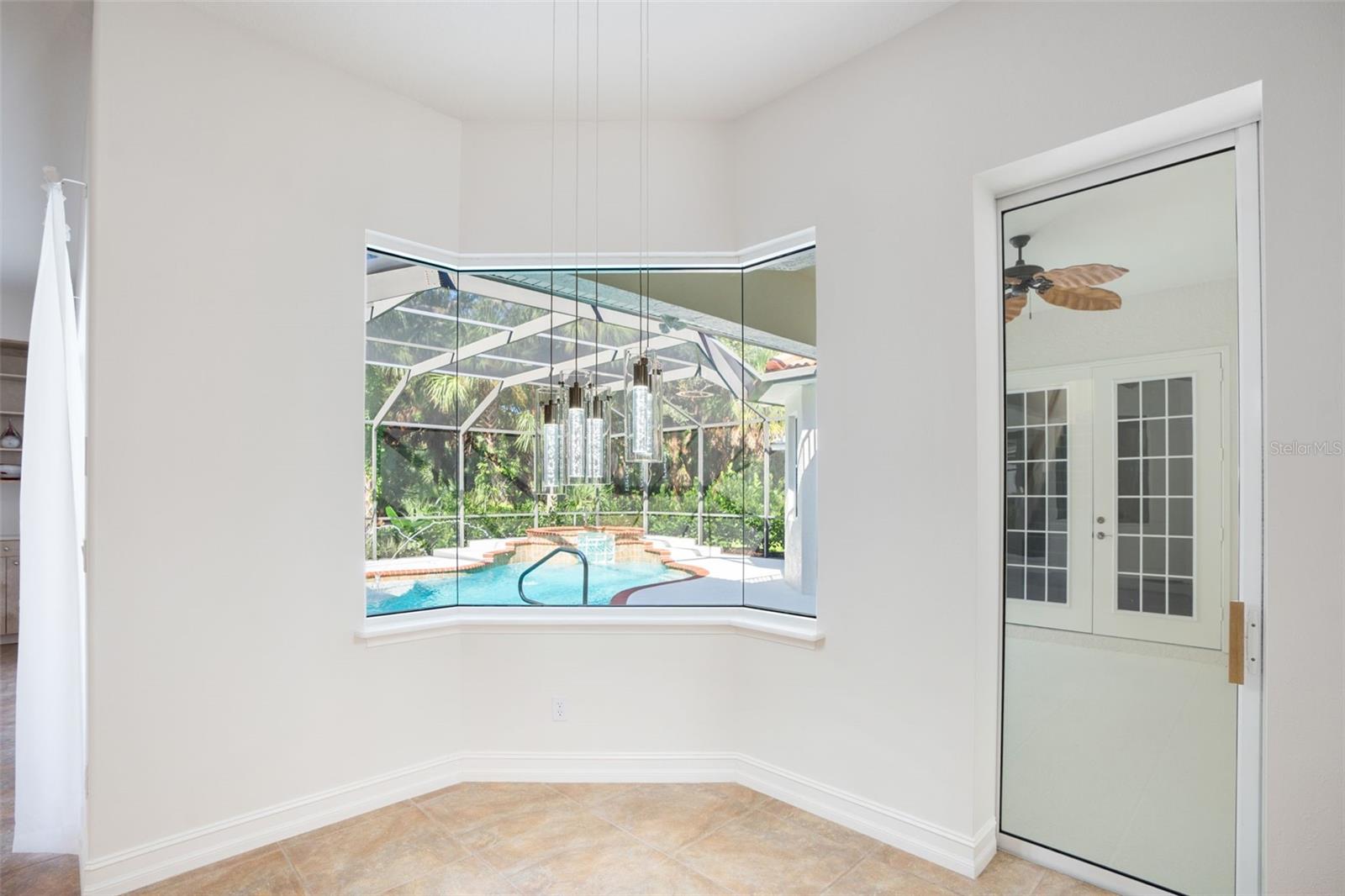 A4664231 Property Photo