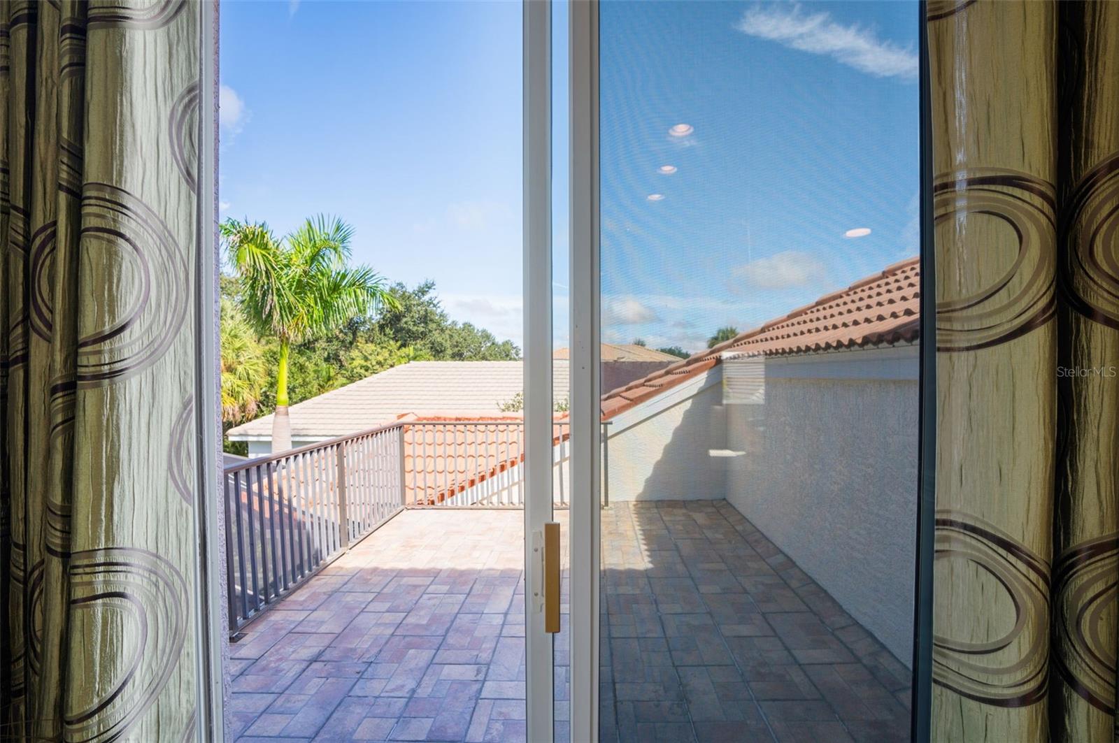 A4664231 Property Photo