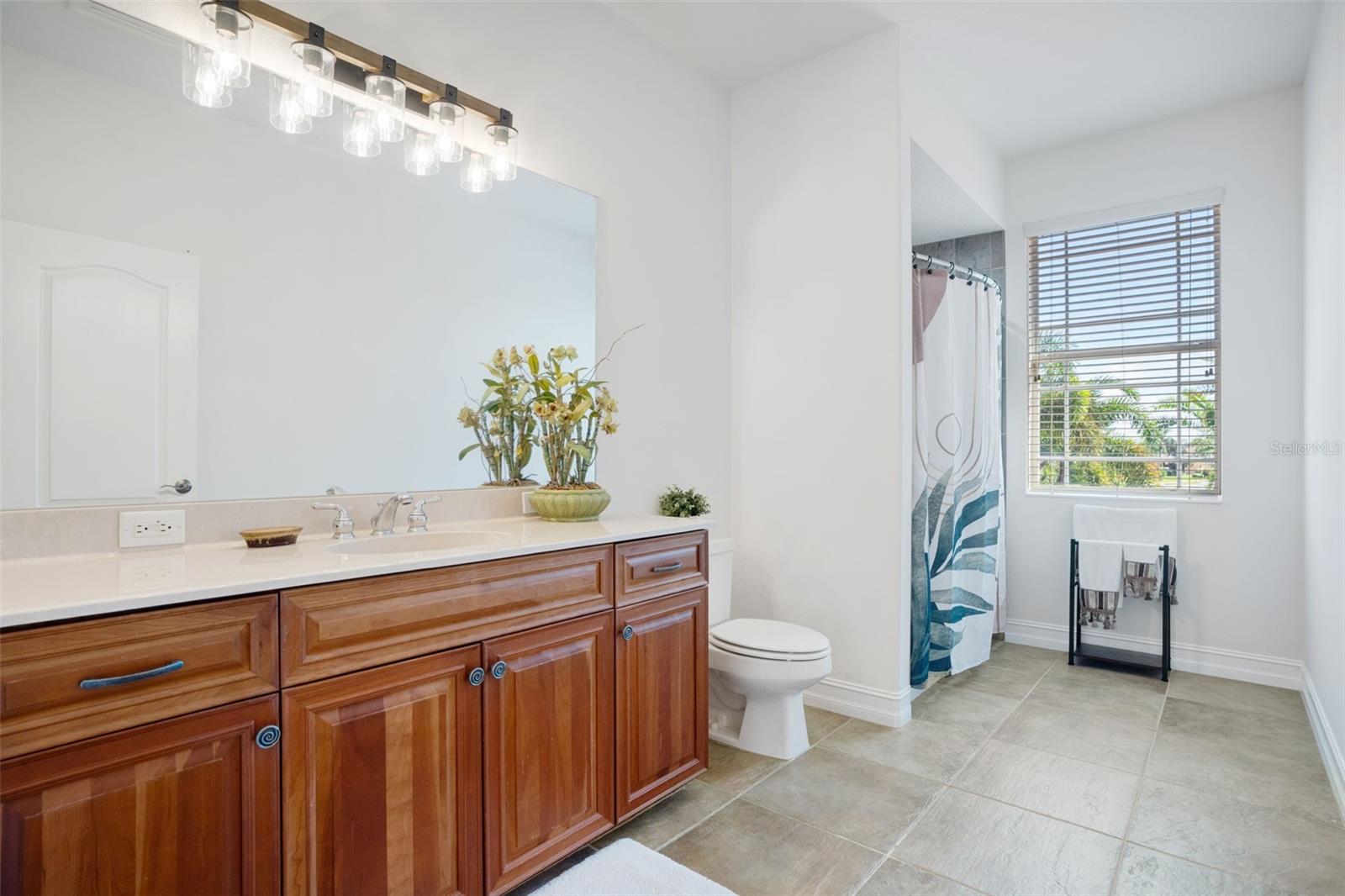 A4664231 Property Photo