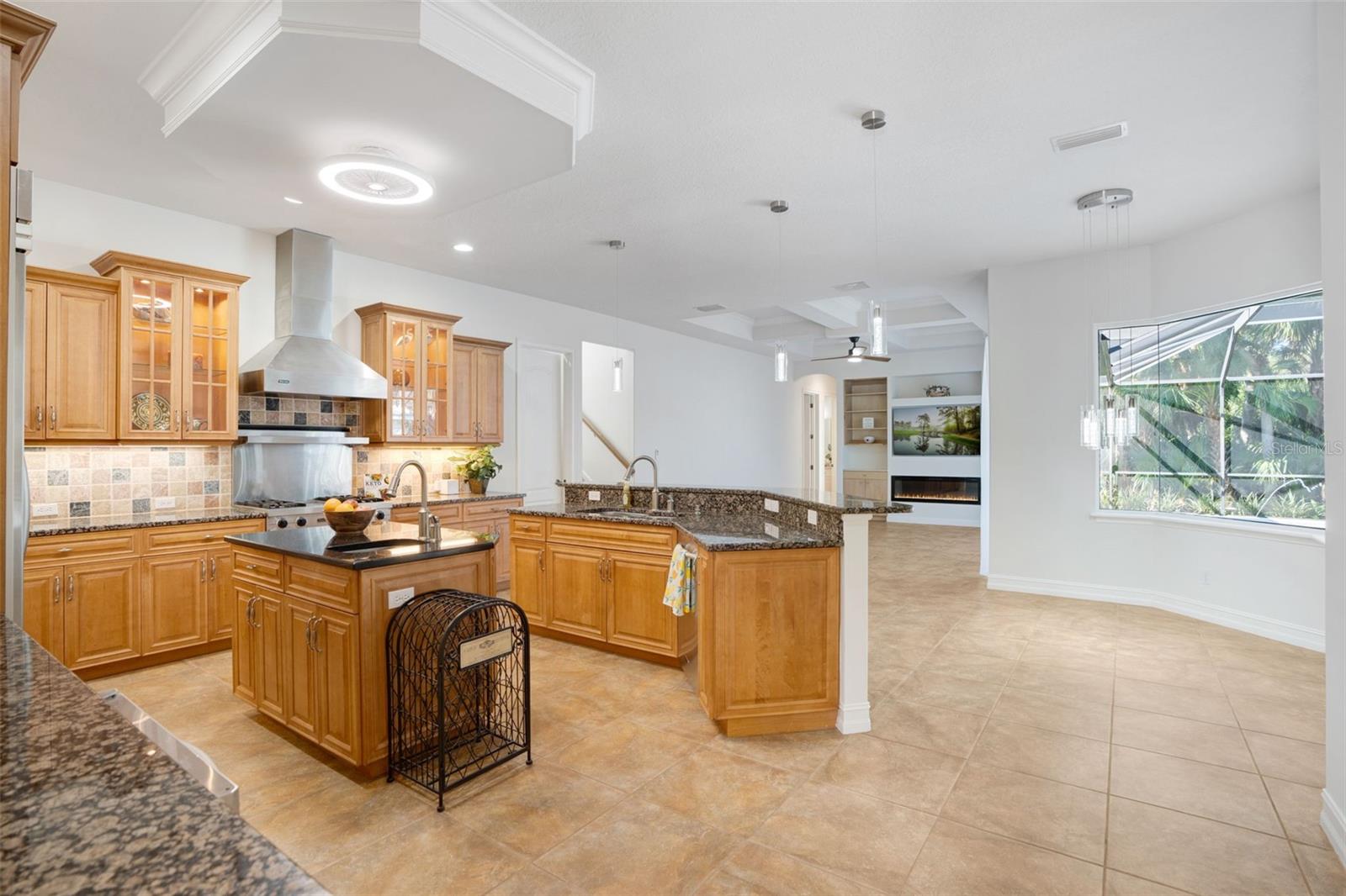 A4664231 Property Photo
