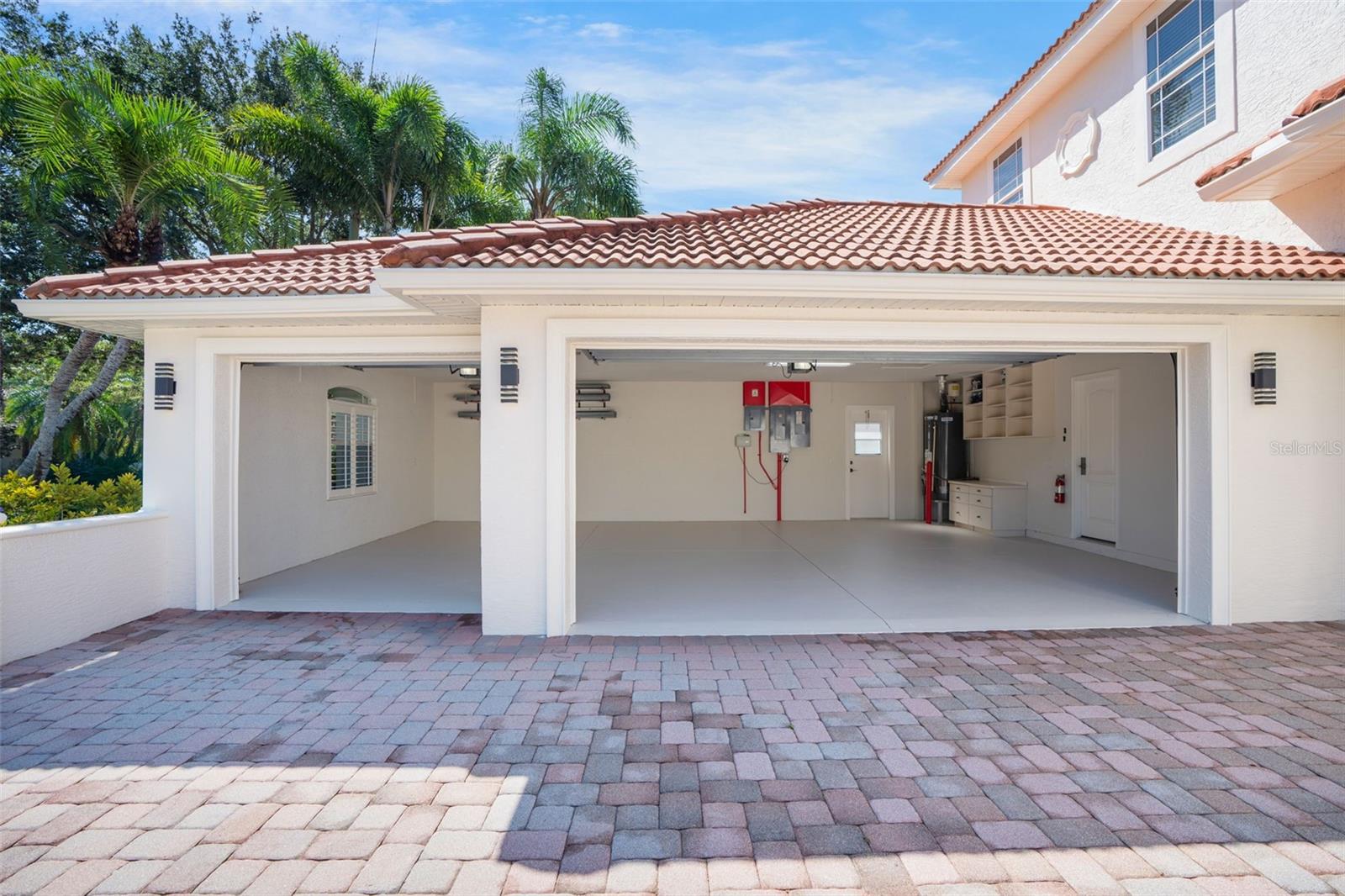 A4664231 Property Photo