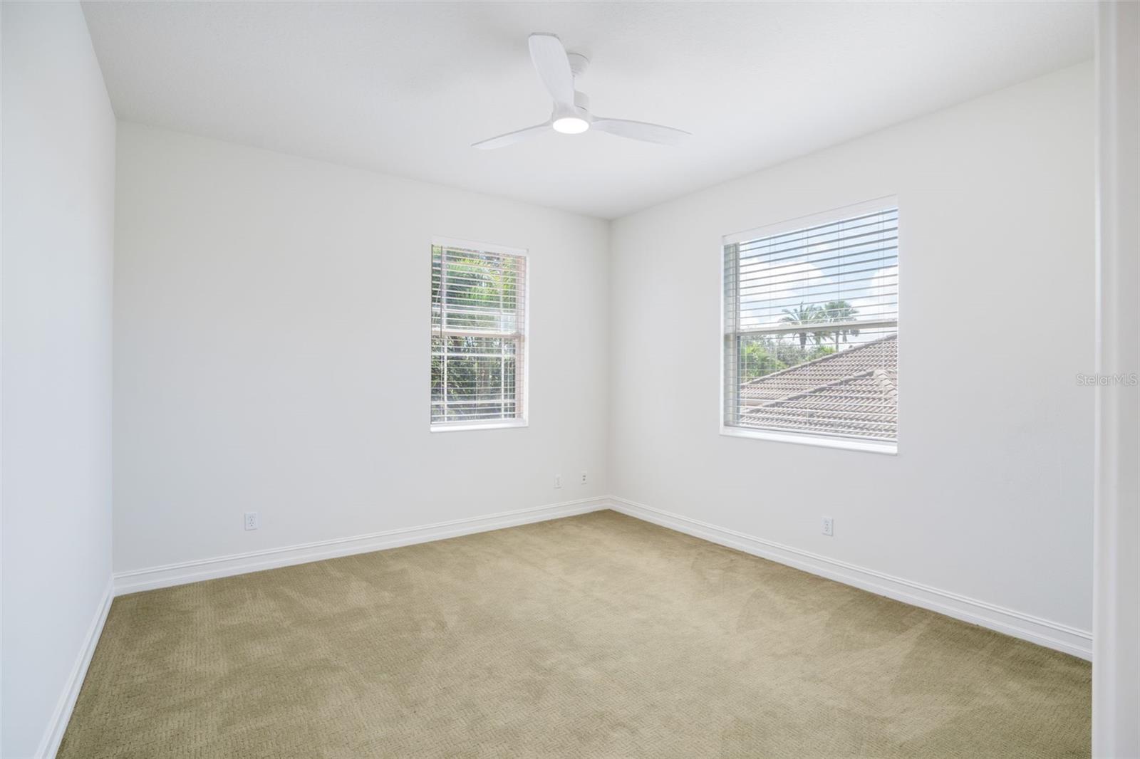 A4664231 Property Photo