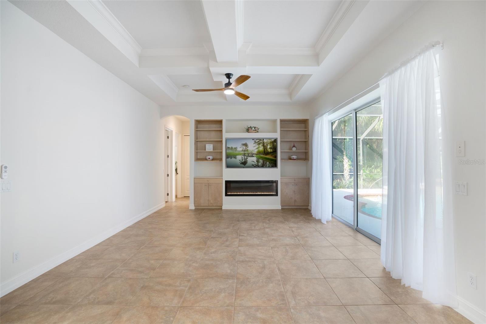 A4664231 Property Photo