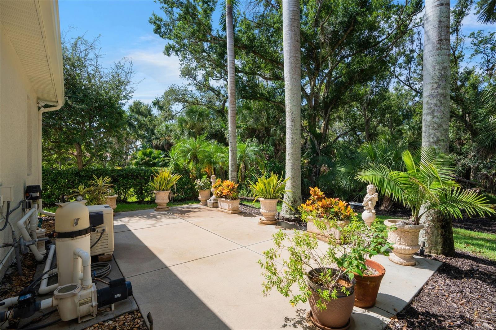 A4664231 Property Photo