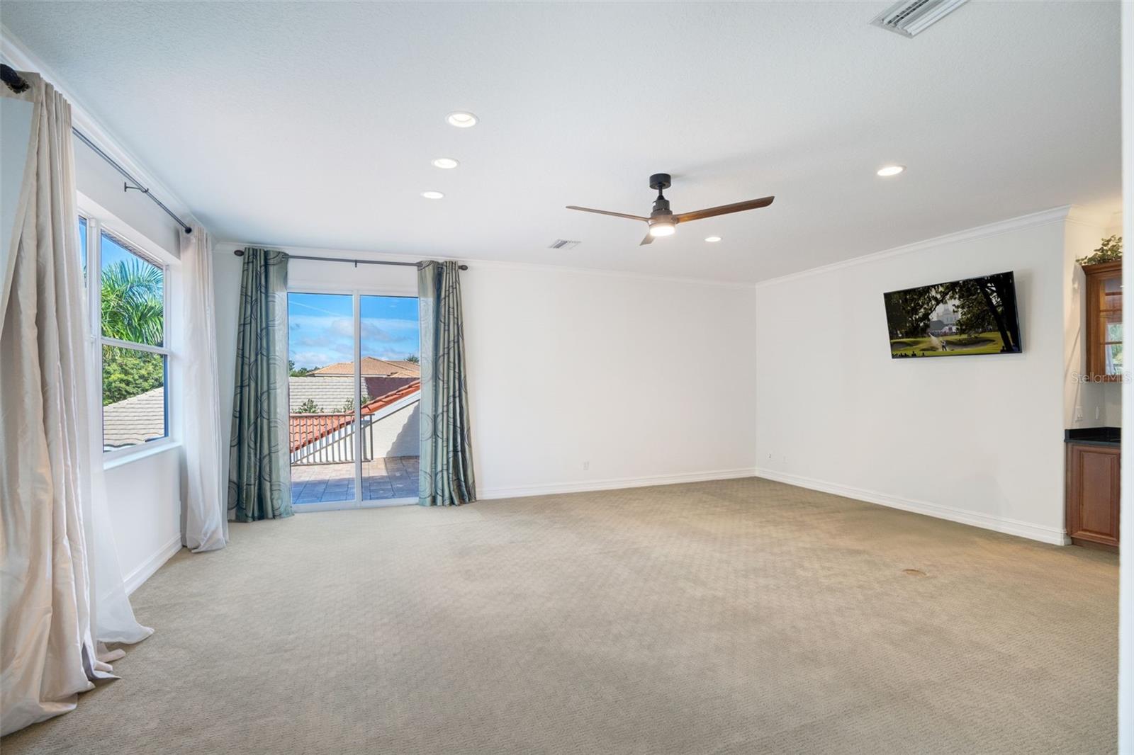 A4664231 Property Photo