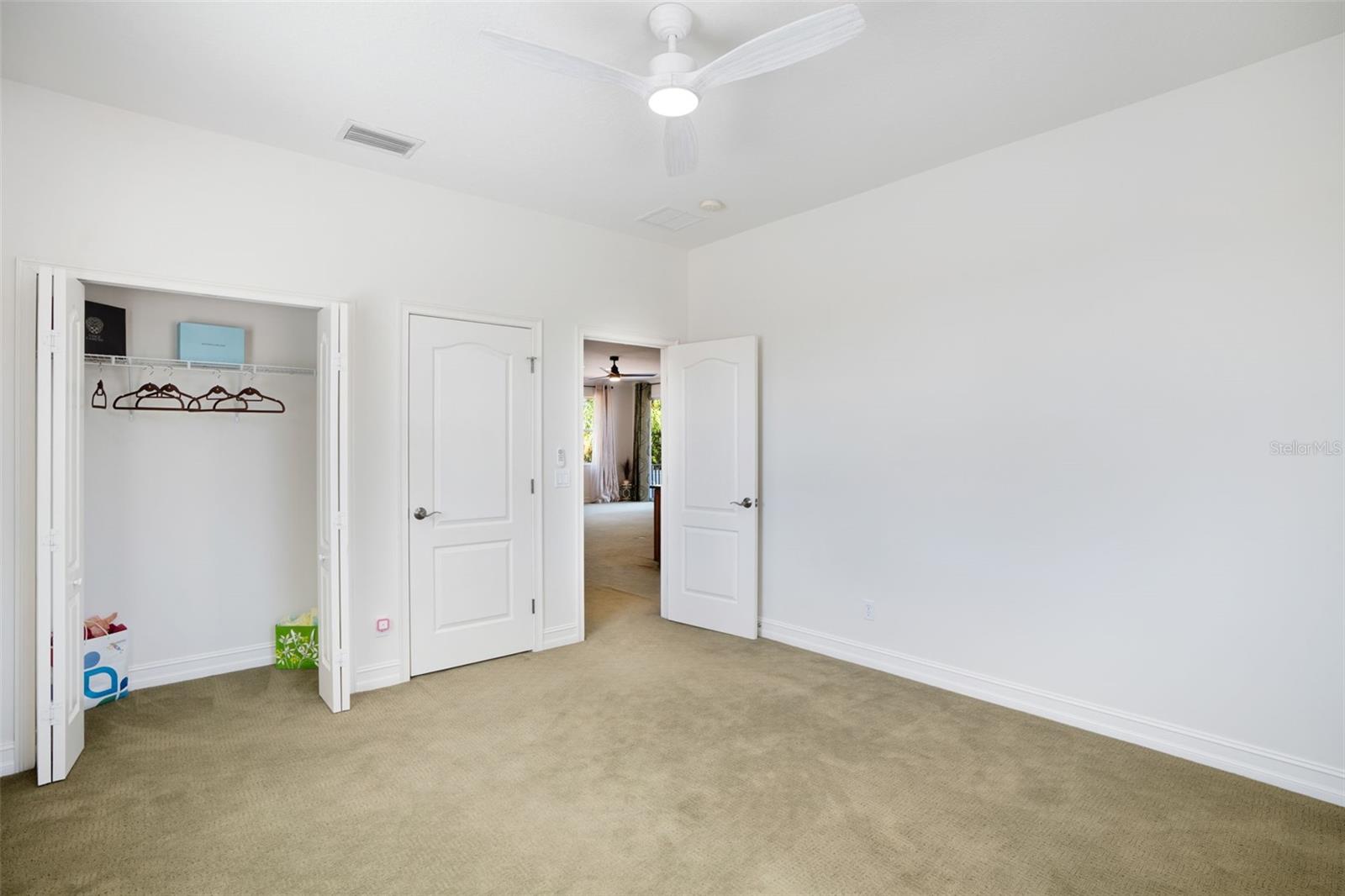A4664231 Property Photo