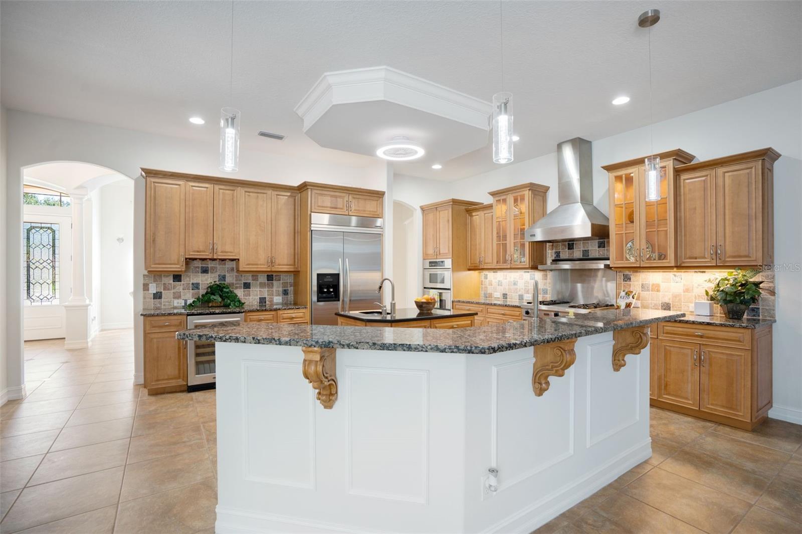 A4664231 Property Photo