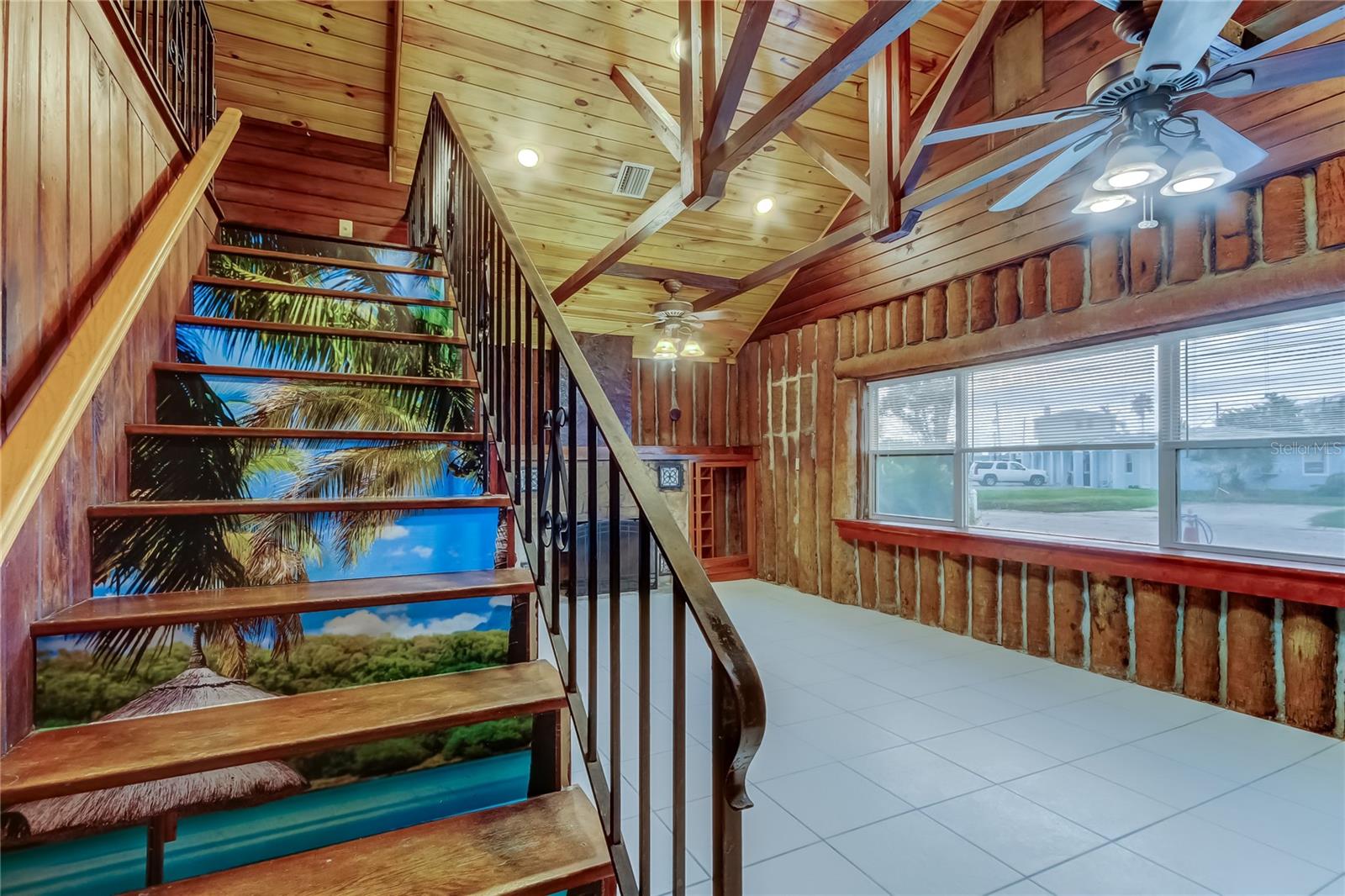 14056 MARGUERITE DR, MADEIRA BEACH, FL, 33708