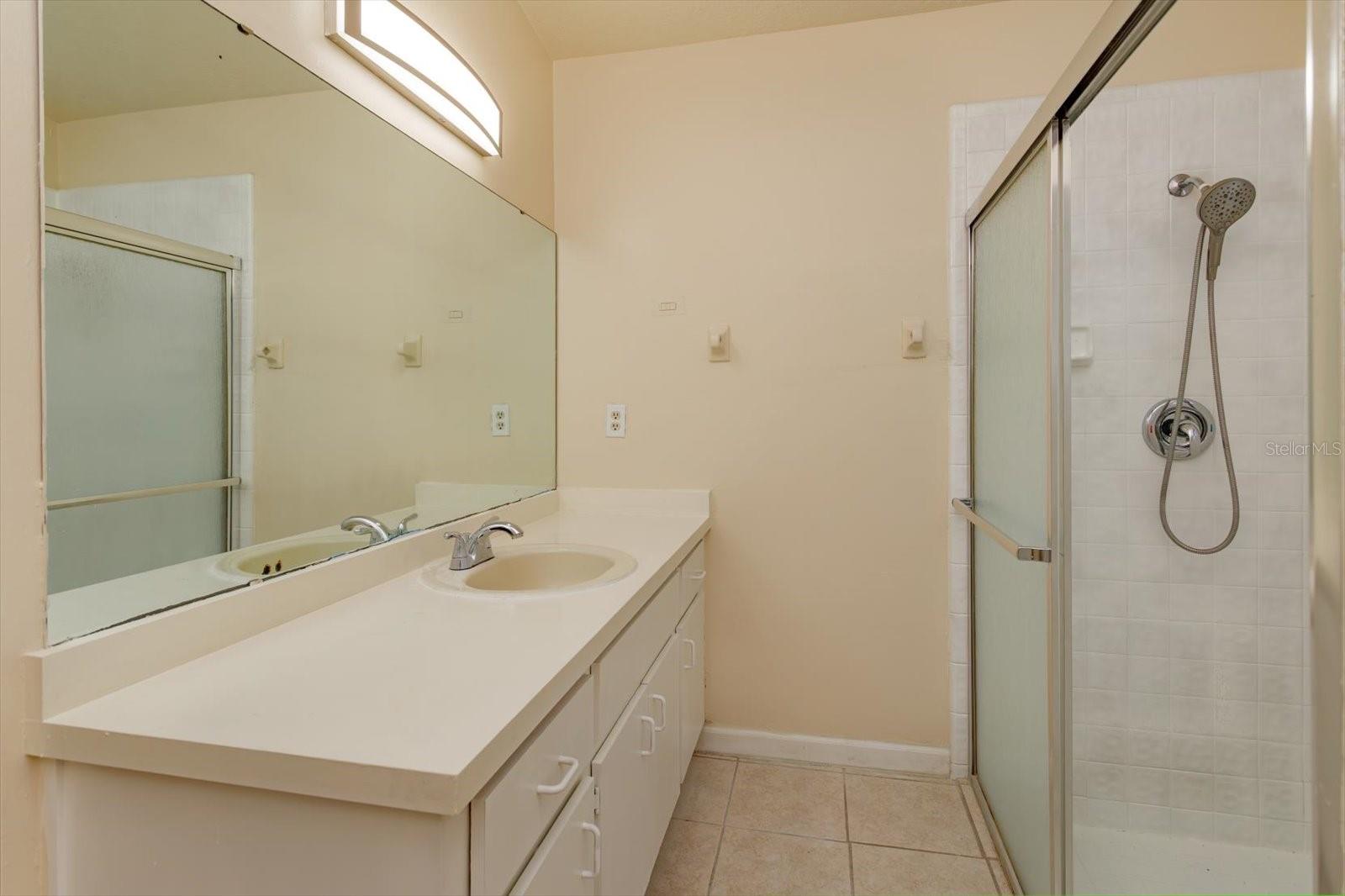 2906 WOODRUFF DR, ORLANDO, FL, 32837