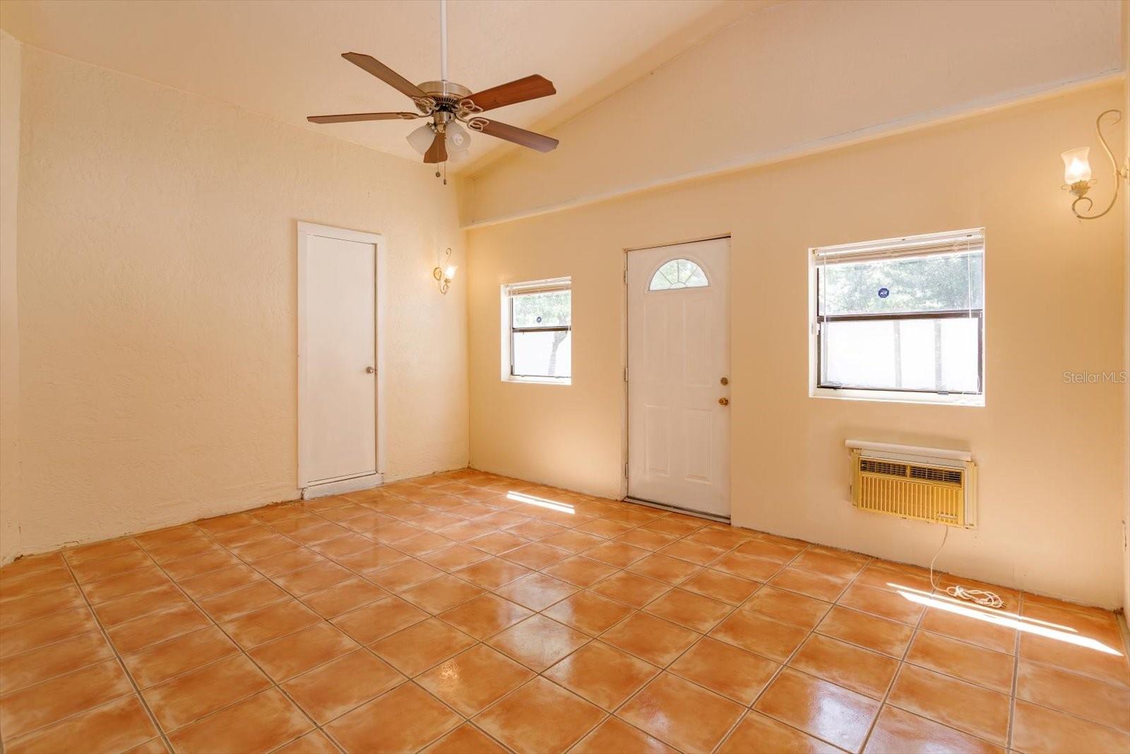 2906 WOODRUFF DR, ORLANDO, FL, 32837