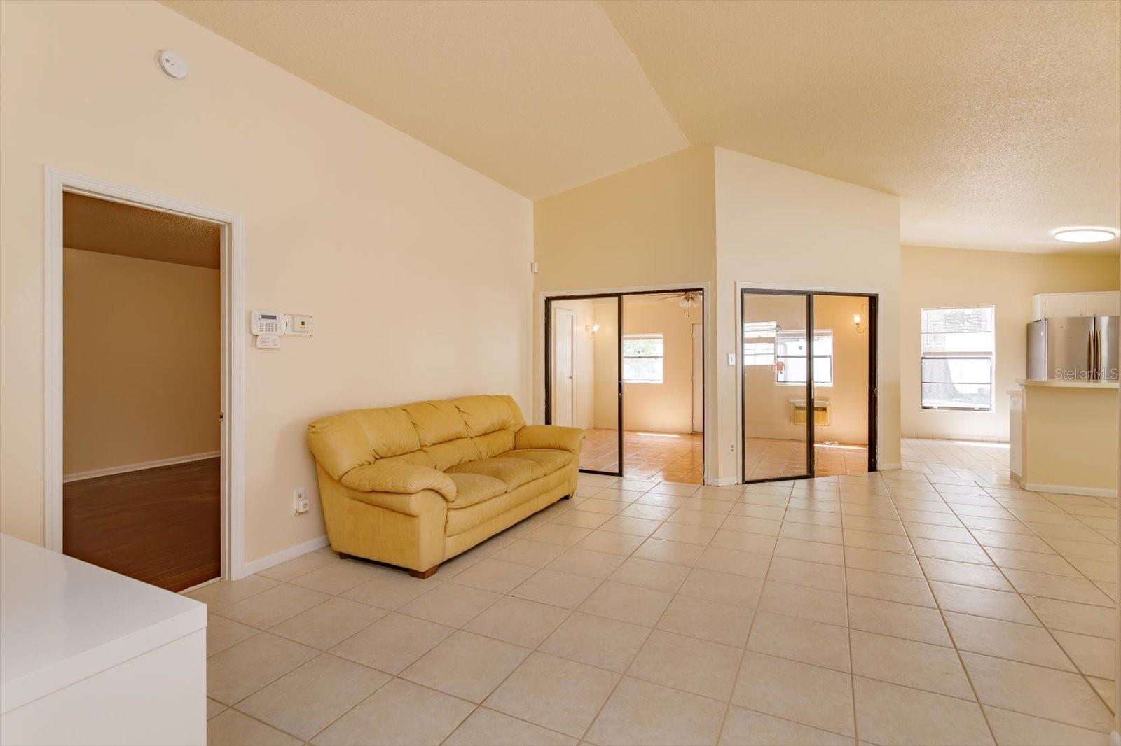 2906 WOODRUFF DR, ORLANDO, FL, 32837