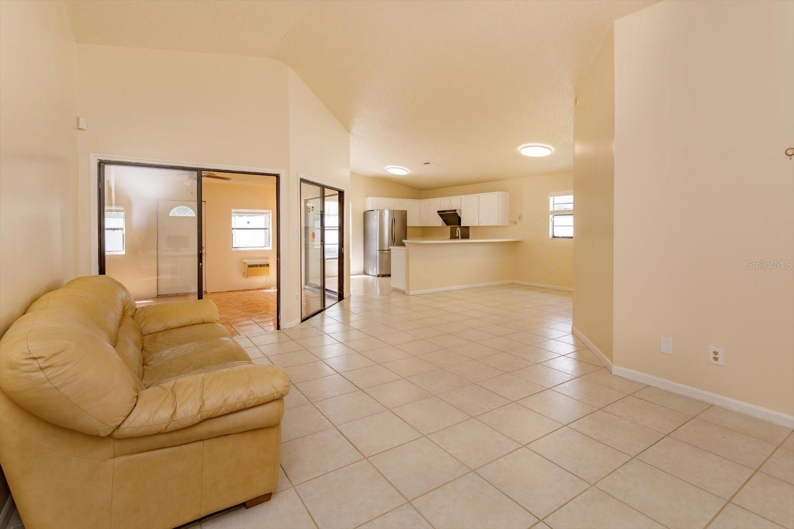 2906 WOODRUFF DR, ORLANDO, FL, 32837