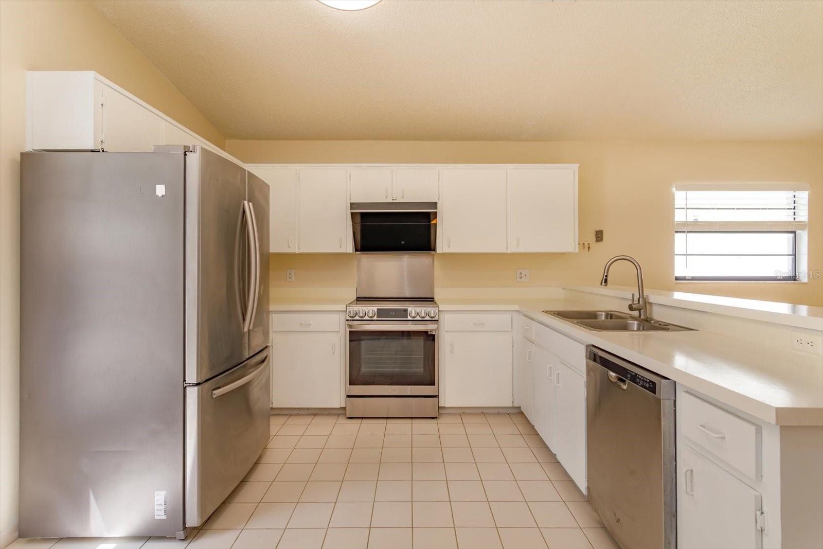 2906 WOODRUFF DR, ORLANDO, FL, 32837