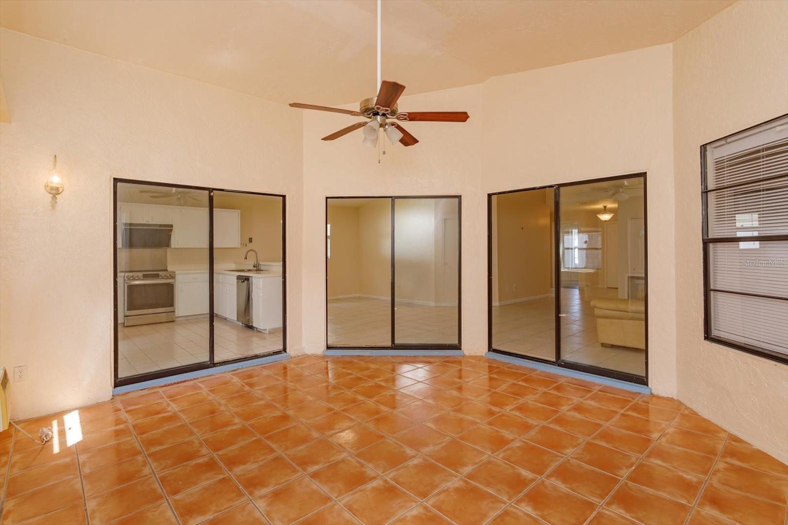 2906 WOODRUFF DR, ORLANDO, FL, 32837