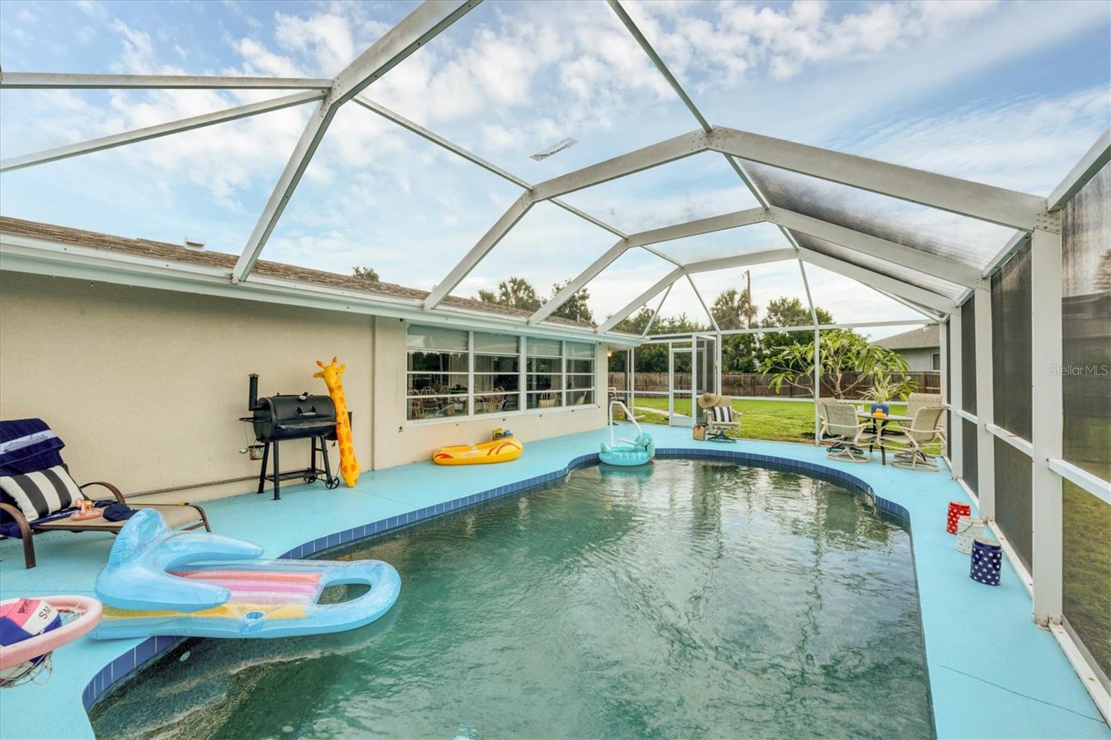 171 N WATERWAY DR NW, PORT CHARLOTTE, FL, 33952