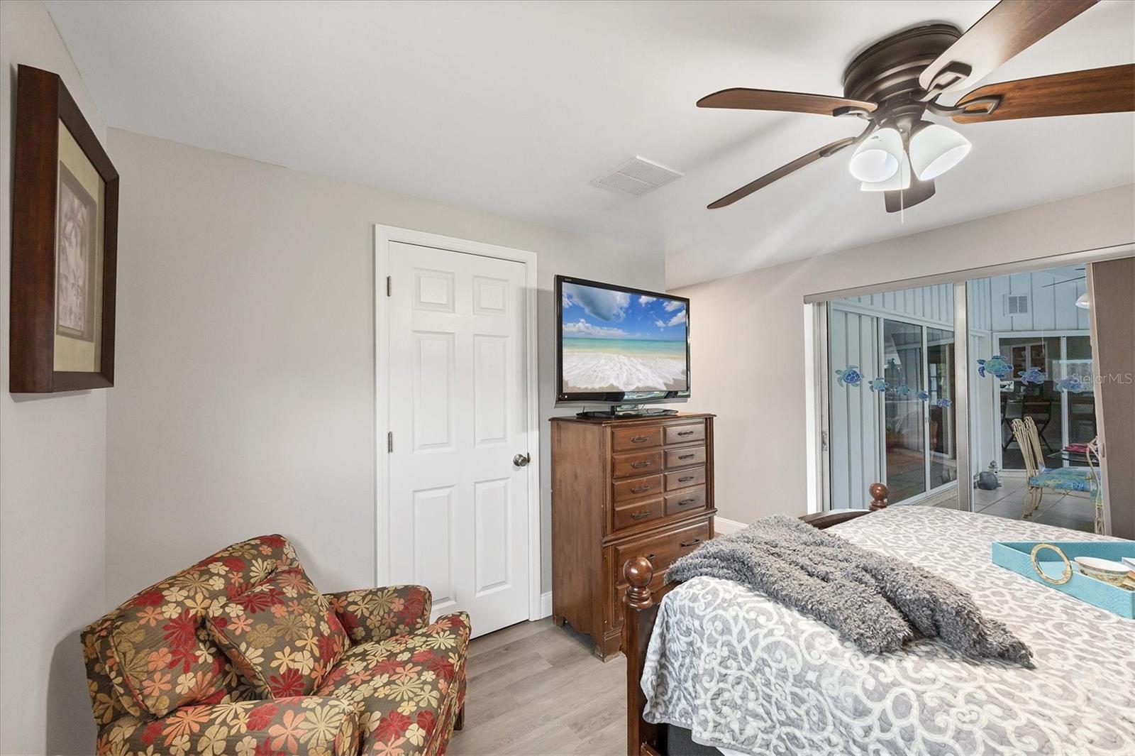 171 N WATERWAY DR NW, PORT CHARLOTTE, FL, 33952