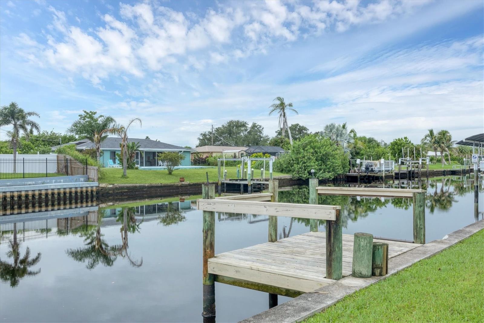 171 N WATERWAY DR NW, PORT CHARLOTTE, FL, 33952