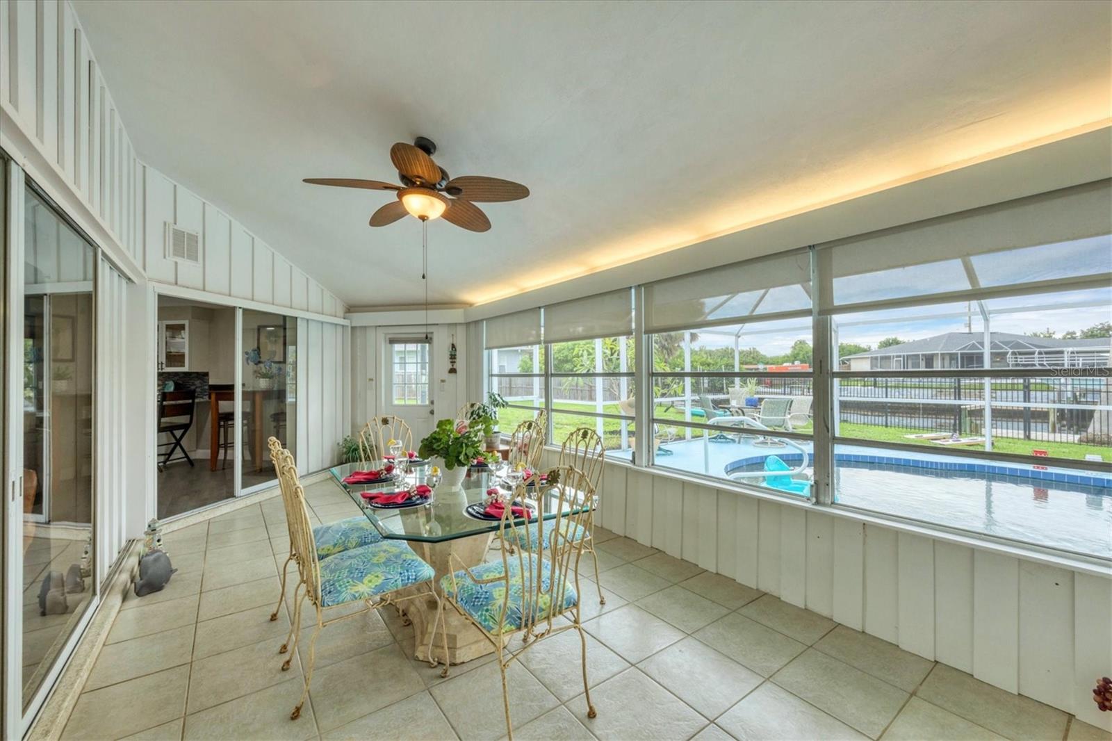 171 N WATERWAY DR NW, PORT CHARLOTTE, FL, 33952