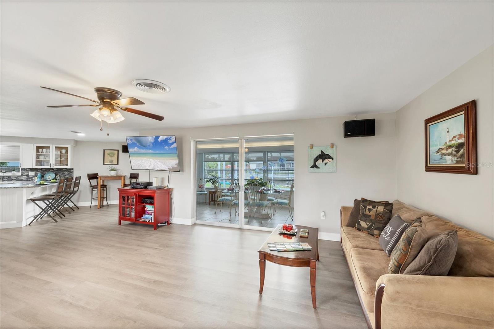 171 N WATERWAY DR NW, PORT CHARLOTTE, FL, 33952