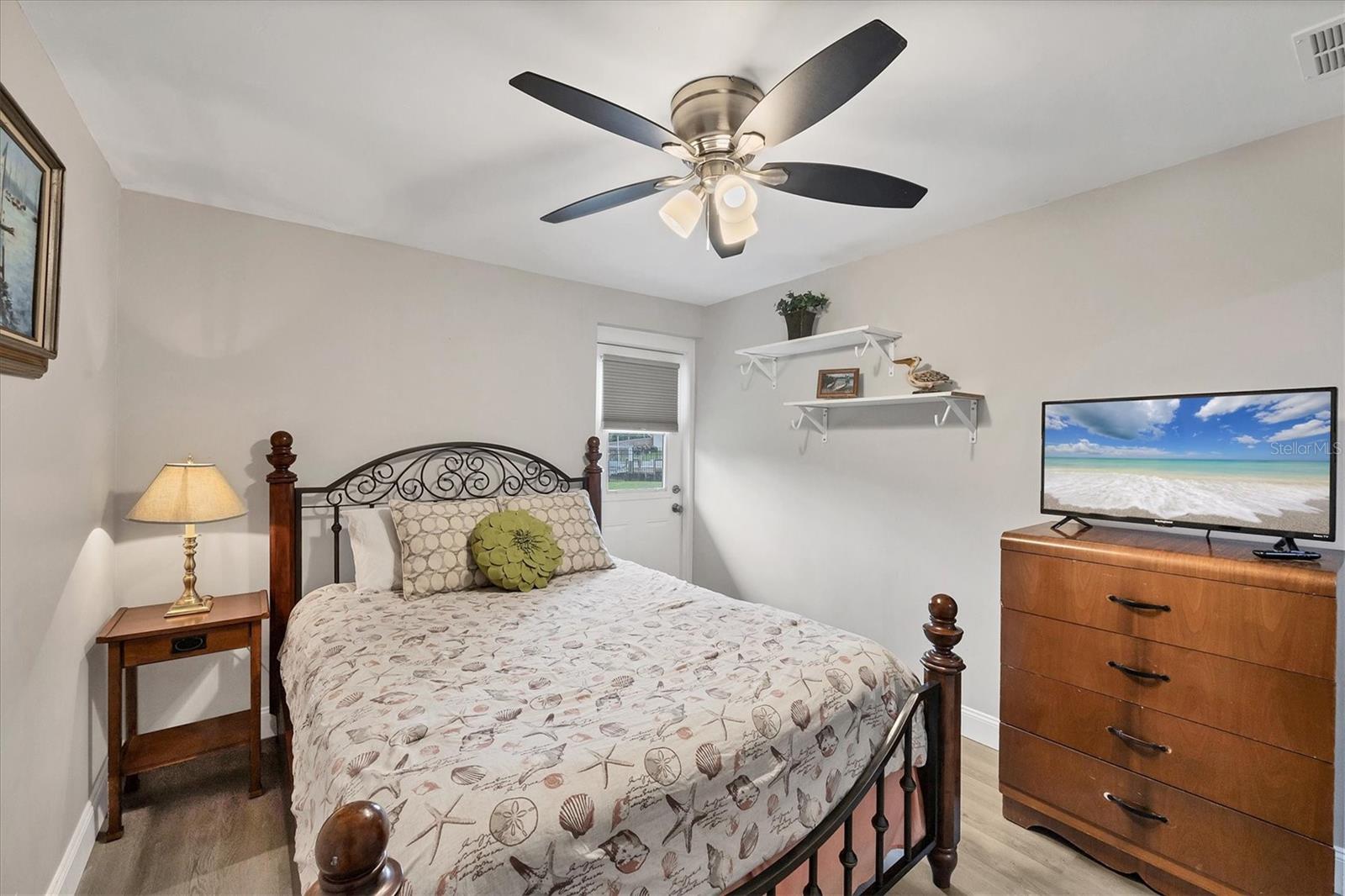 171 N WATERWAY DR NW, PORT CHARLOTTE, FL, 33952