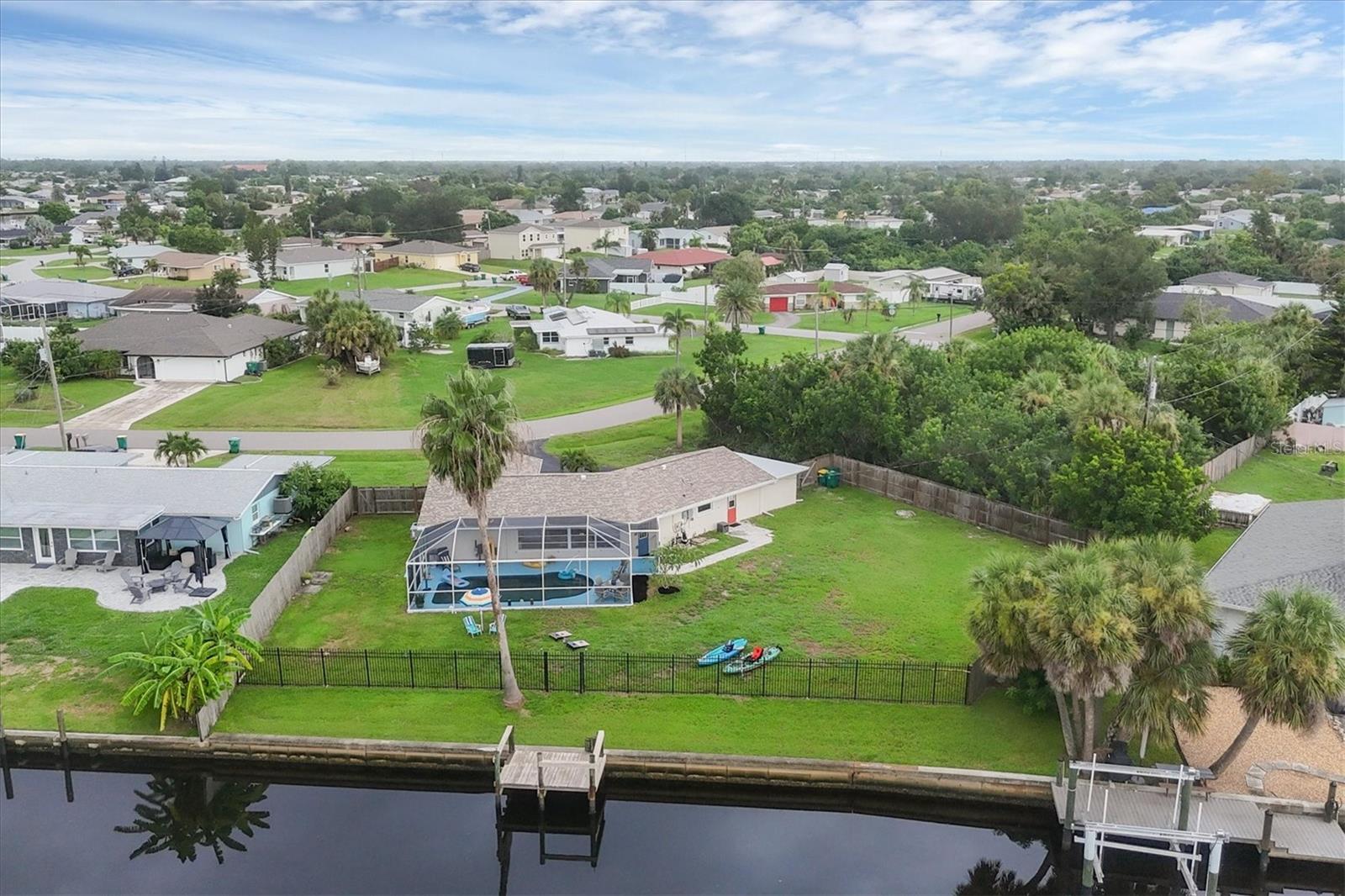 171 N WATERWAY DR NW, PORT CHARLOTTE, FL, 33952