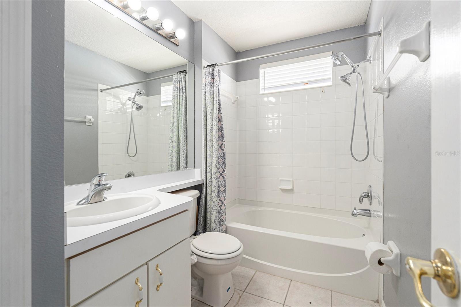 31050 CHATTERLY DR, WESLEY CHAPEL, FL, 33543