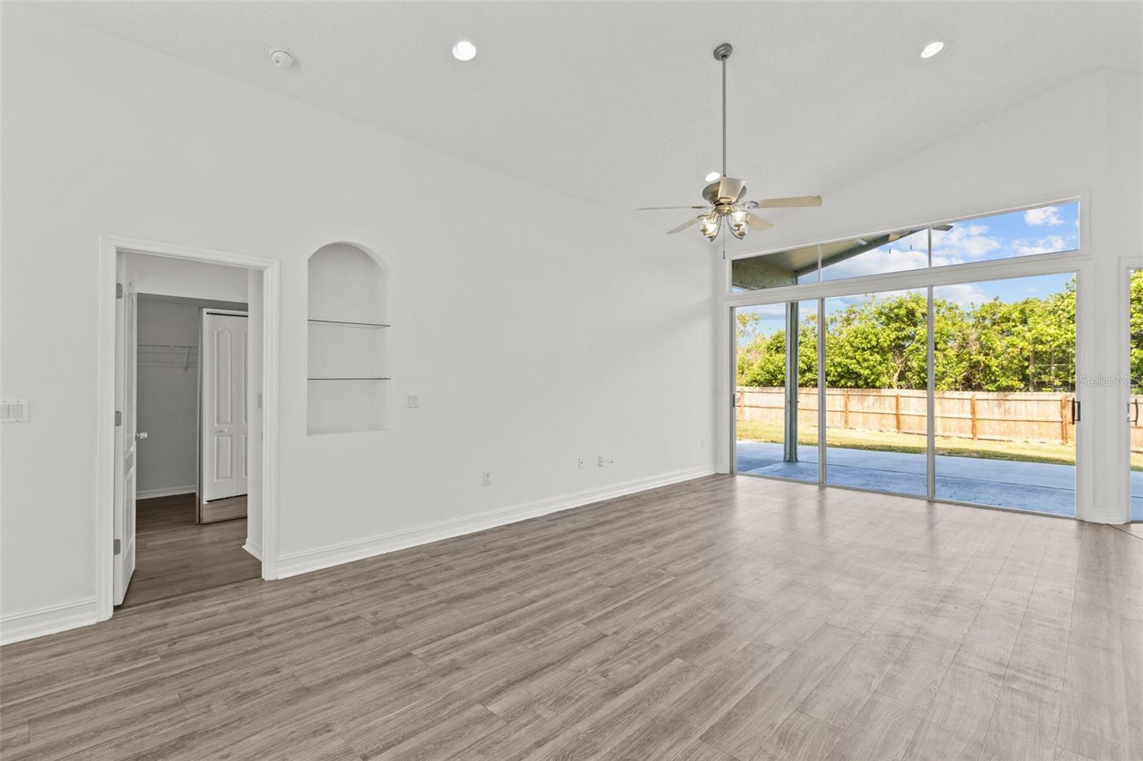 426 VILLAGE DR, TARPON SPRINGS, FL, 34689