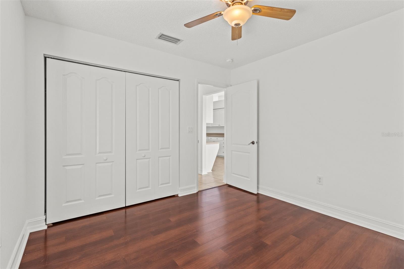 426 VILLAGE DR, TARPON SPRINGS, FL, 34689