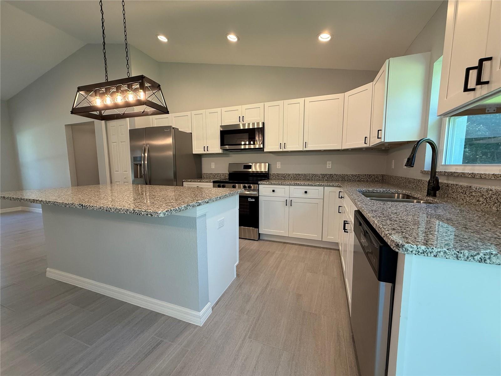 26 LAUREL CT, OCALA, FL, 34472