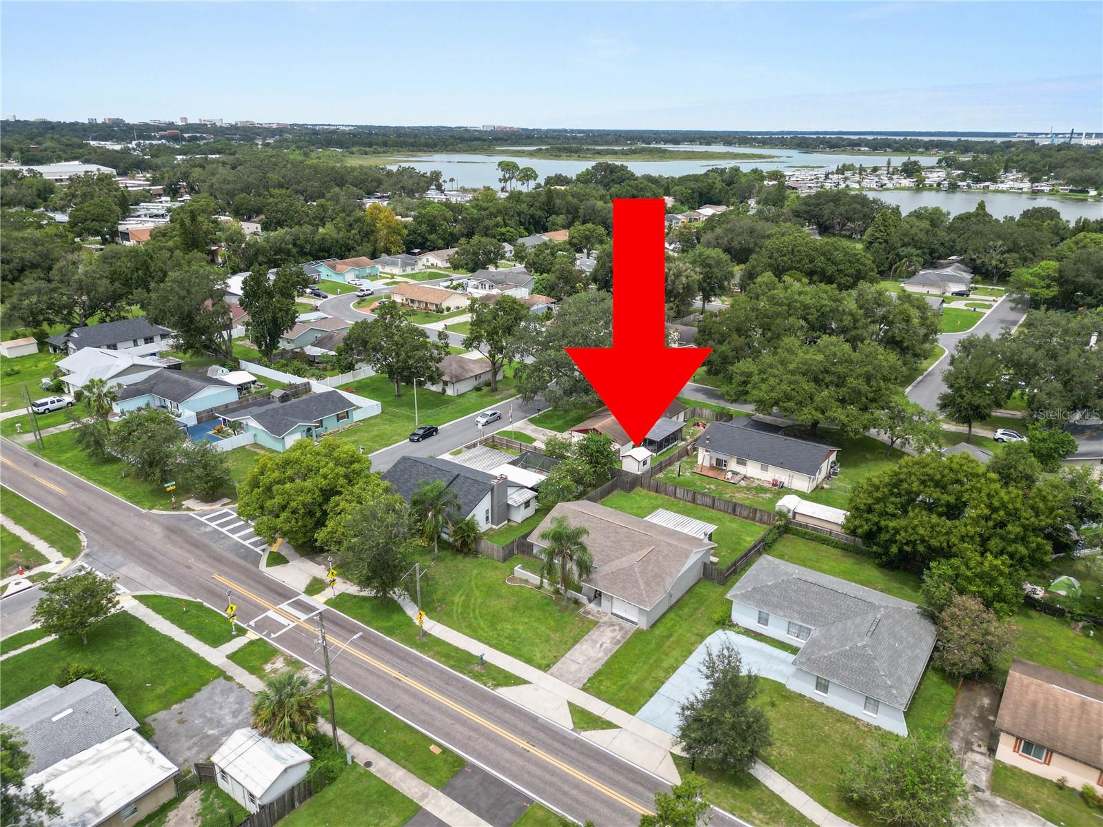 2008 N CRYSTAL LAKE DR, LAKELAND, FL, 33801