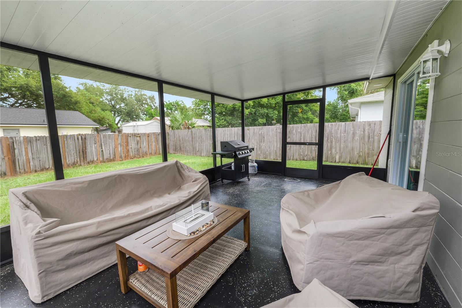 2008 N CRYSTAL LAKE DR, LAKELAND, FL, 33801