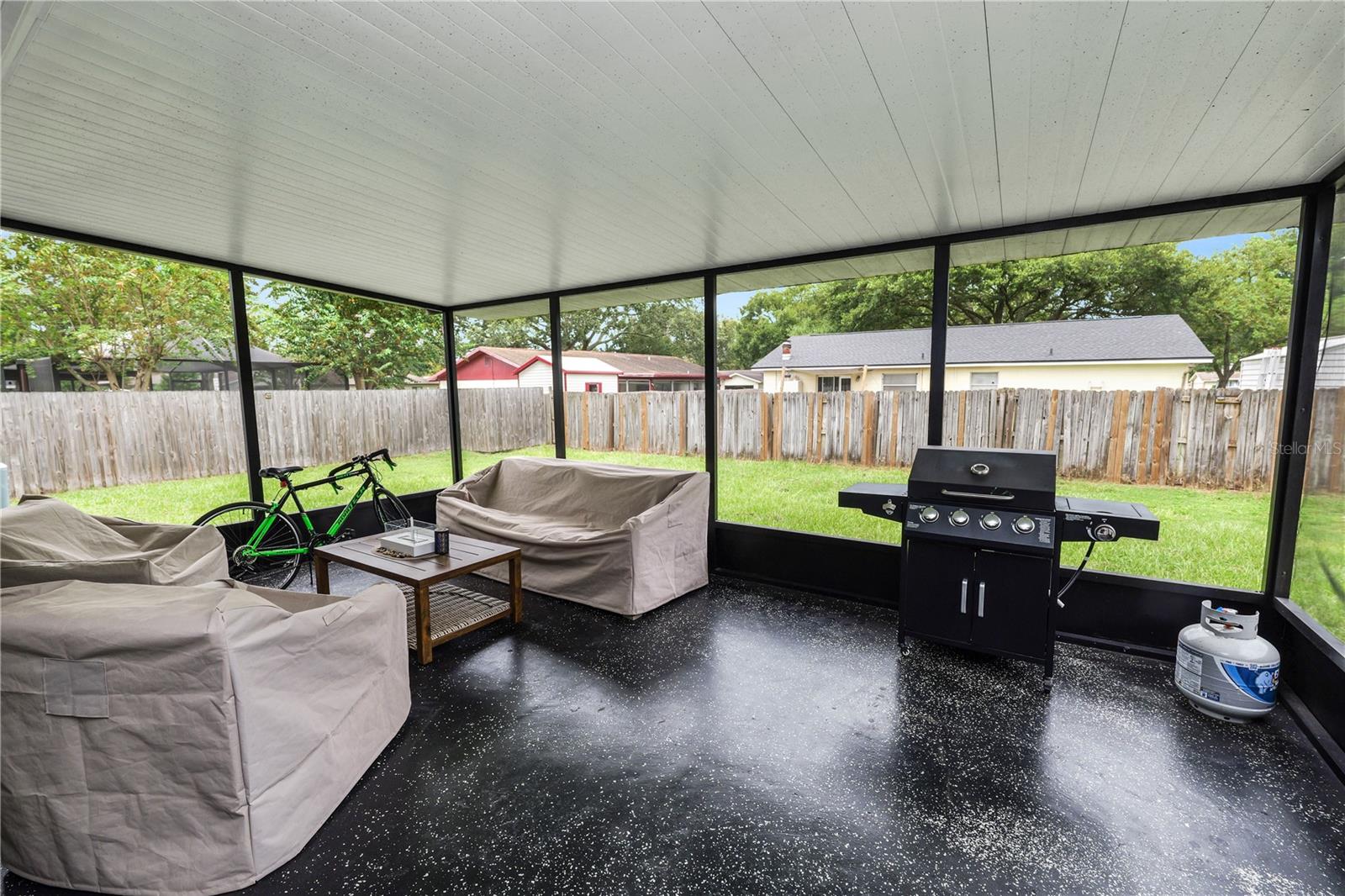 2008 N CRYSTAL LAKE DR, LAKELAND, FL, 33801