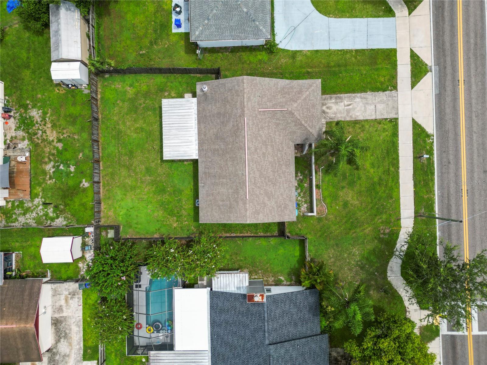 2008 N CRYSTAL LAKE DR, LAKELAND, FL, 33801