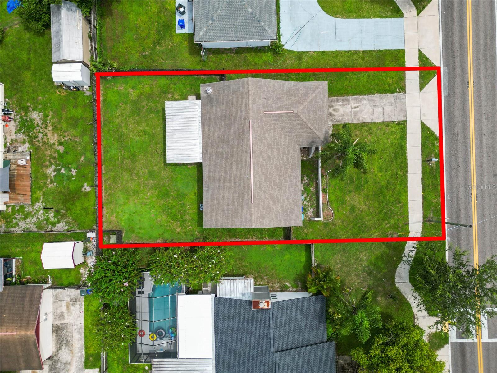 2008 N CRYSTAL LAKE DR, LAKELAND, FL, 33801