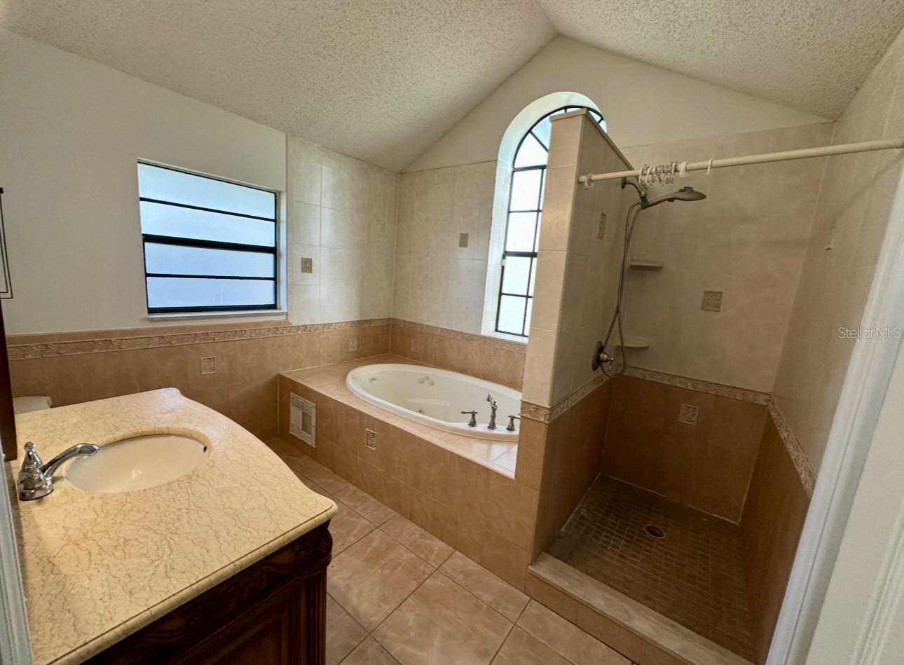 2713 KENORA CT, ORLANDO, FL, 32837