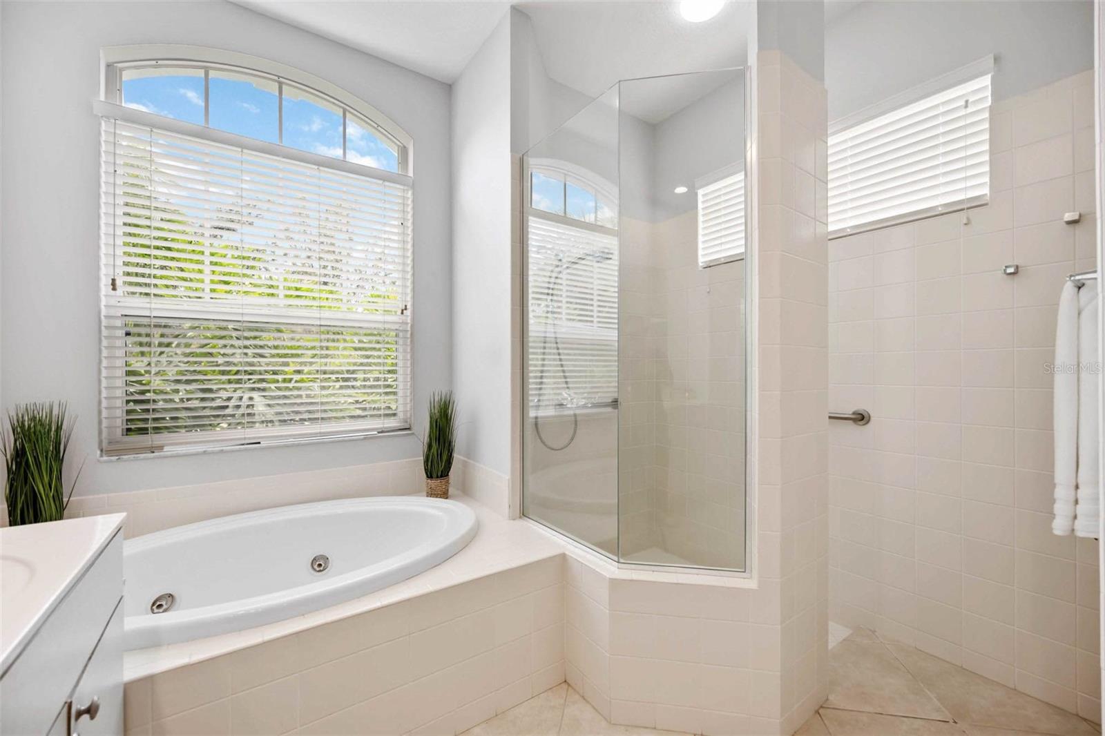 8204 WATERVIEW BLVD, LAKEWOOD RANCH, FL, 34202