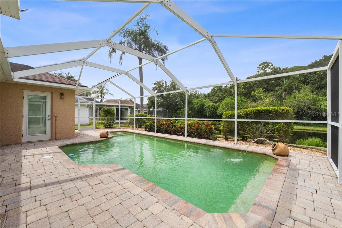 317 TAVERNIER DR, OLDSMAR, FL, 34677