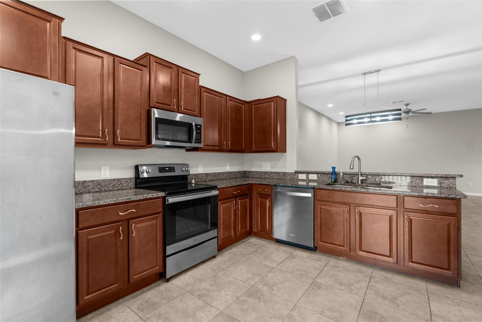 13243 CREST LAKE DR, HUDSON, FL, 34669