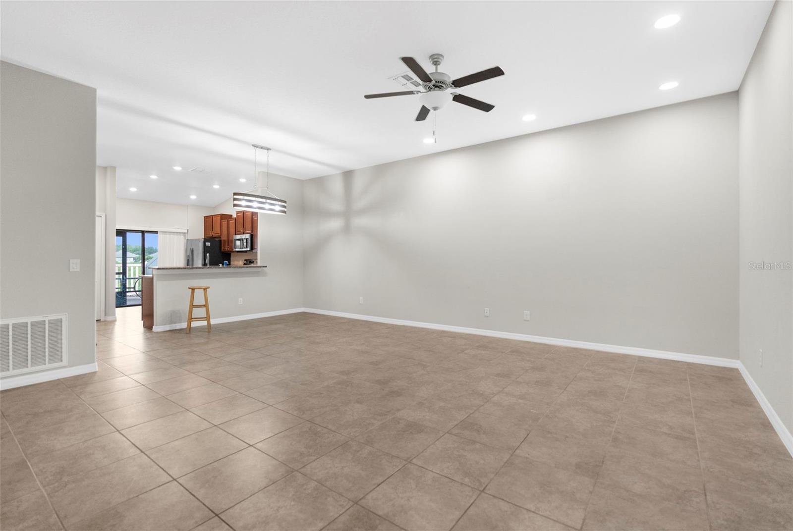 13243 CREST LAKE DR, HUDSON, FL, 34669