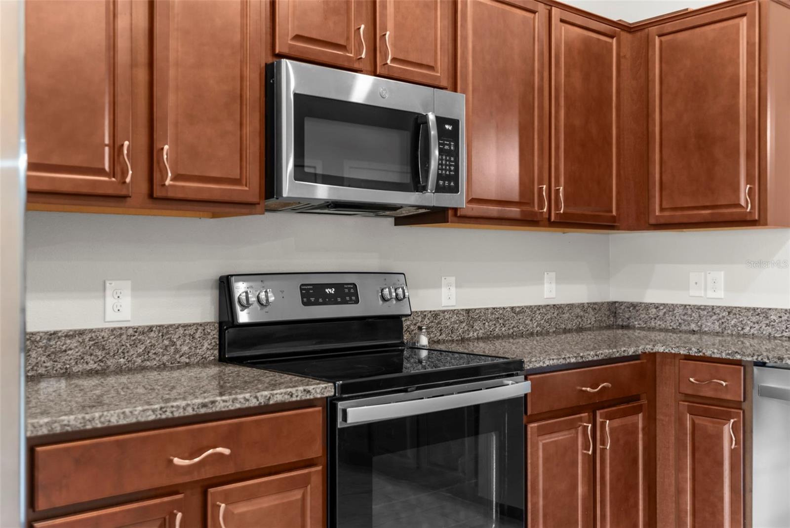 13243 CREST LAKE DR, HUDSON, FL, 34669