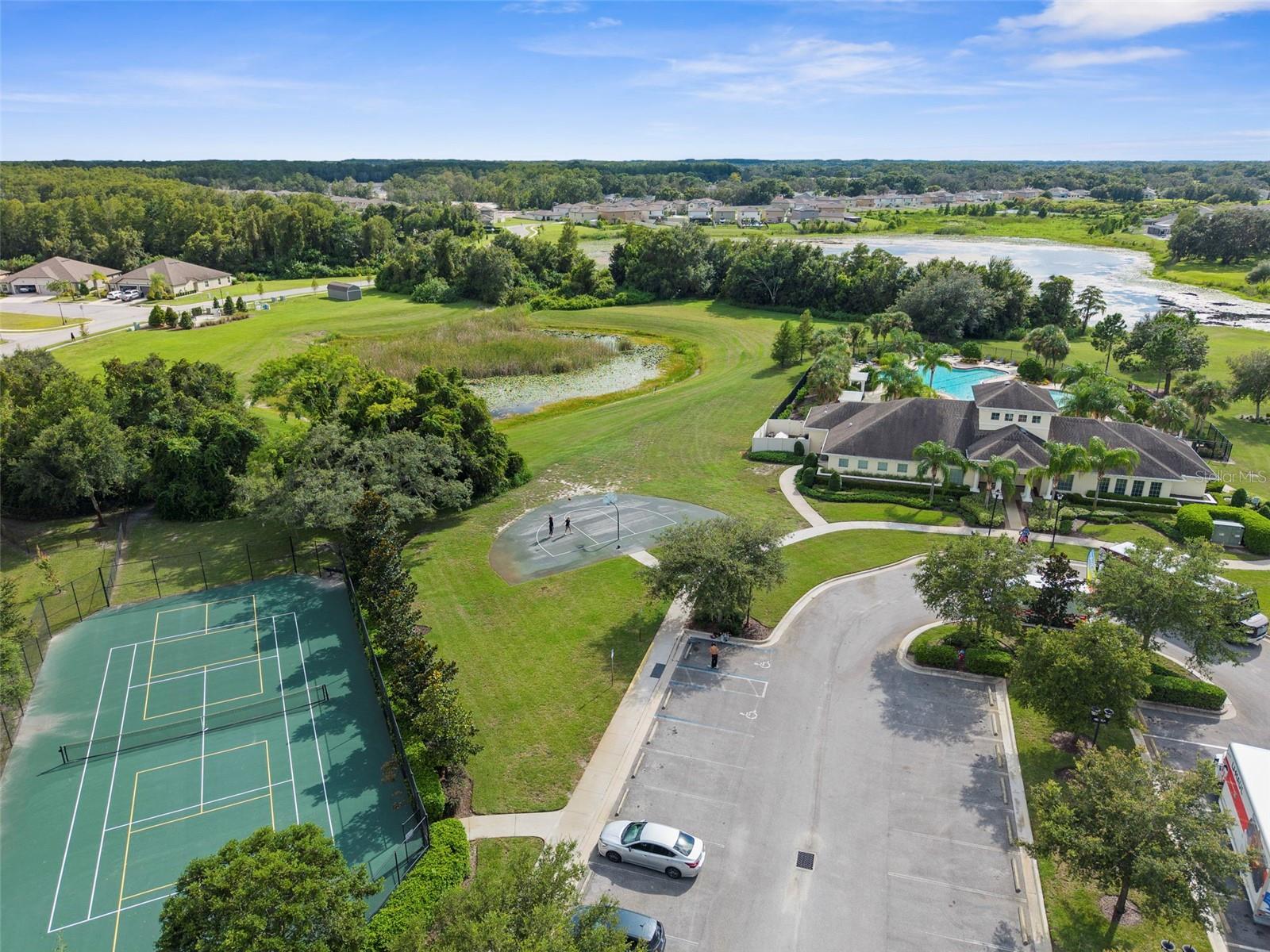 13243 CREST LAKE DR, HUDSON, FL, 34669