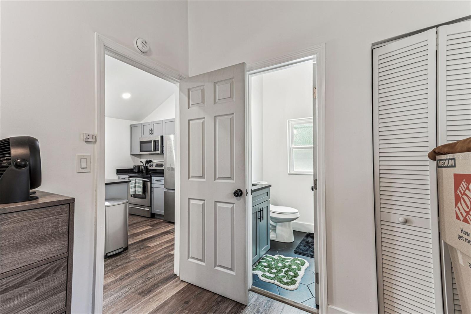 4424 S 1ST AVE S, ST PETERSBURG, FL, 33711