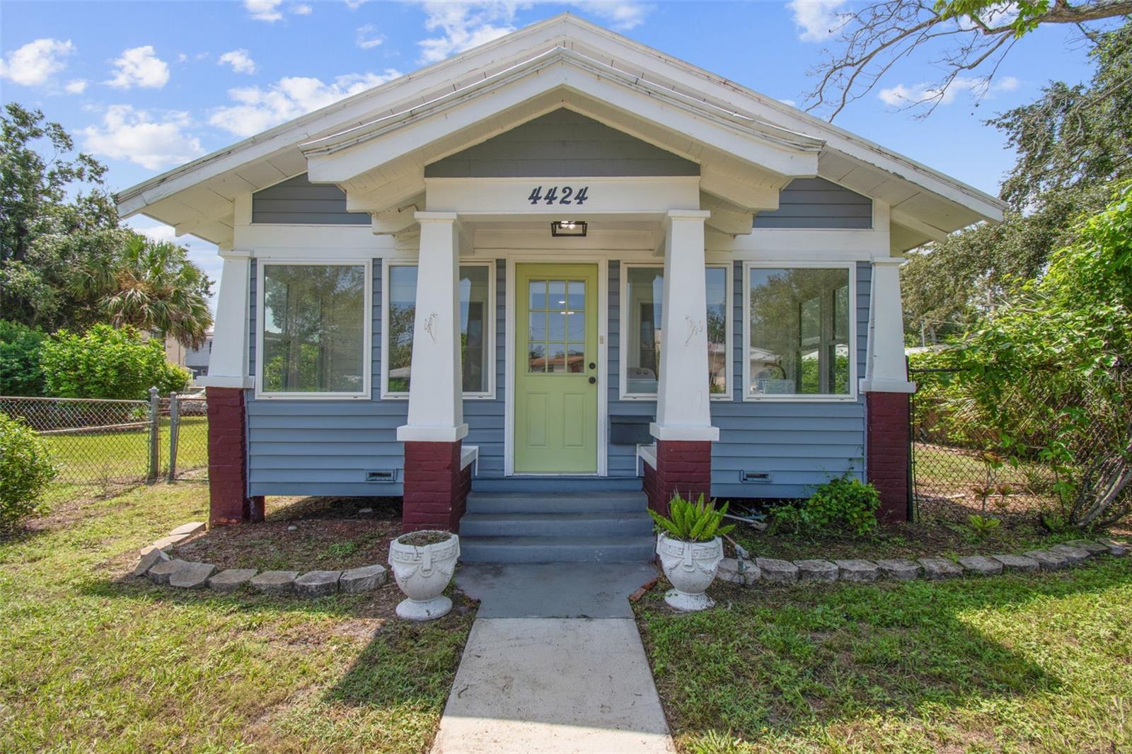 4424 S 1ST AVE S, ST PETERSBURG, FL, 33711