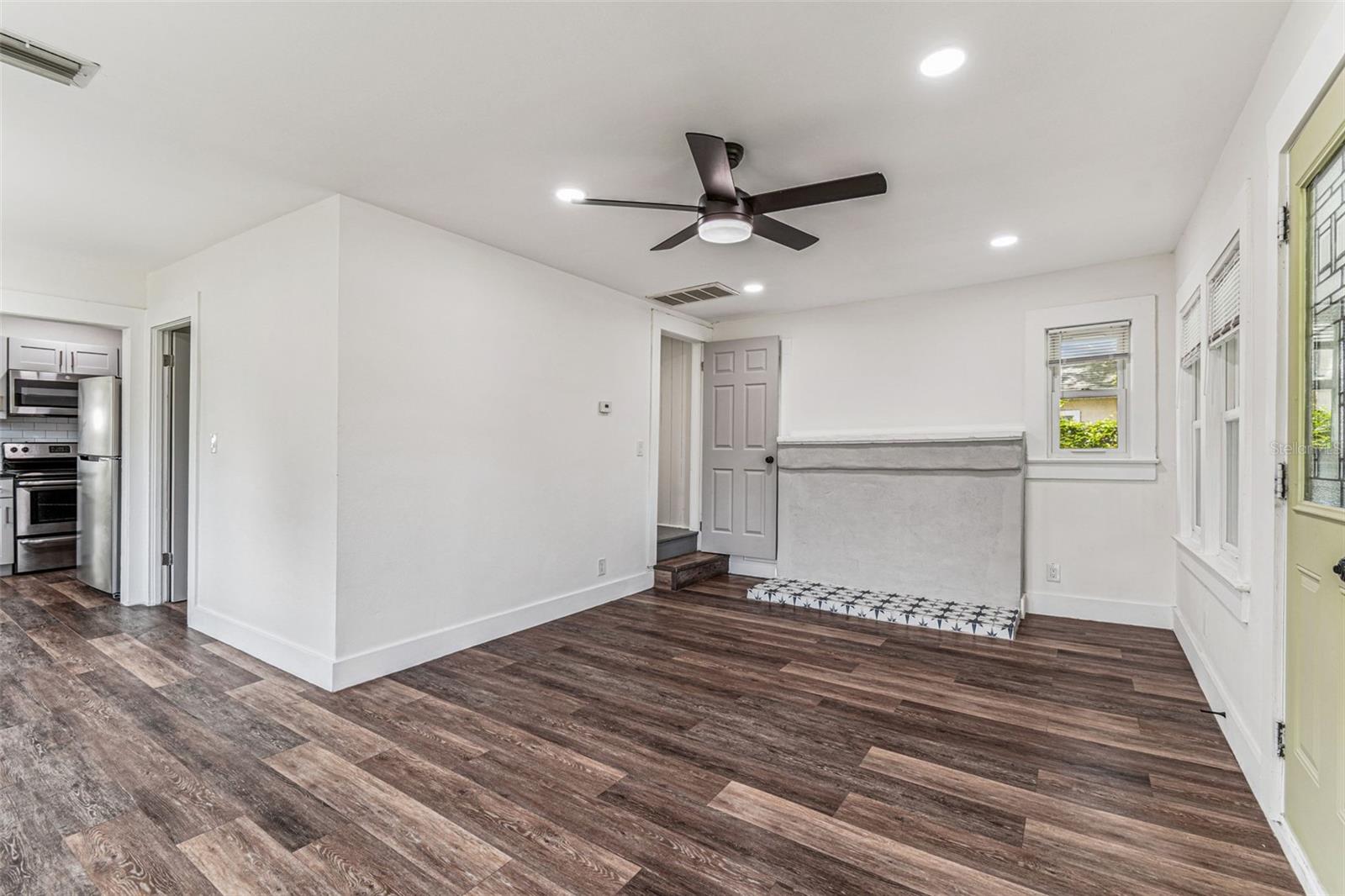 4424 S 1ST AVE S, ST PETERSBURG, FL, 33711