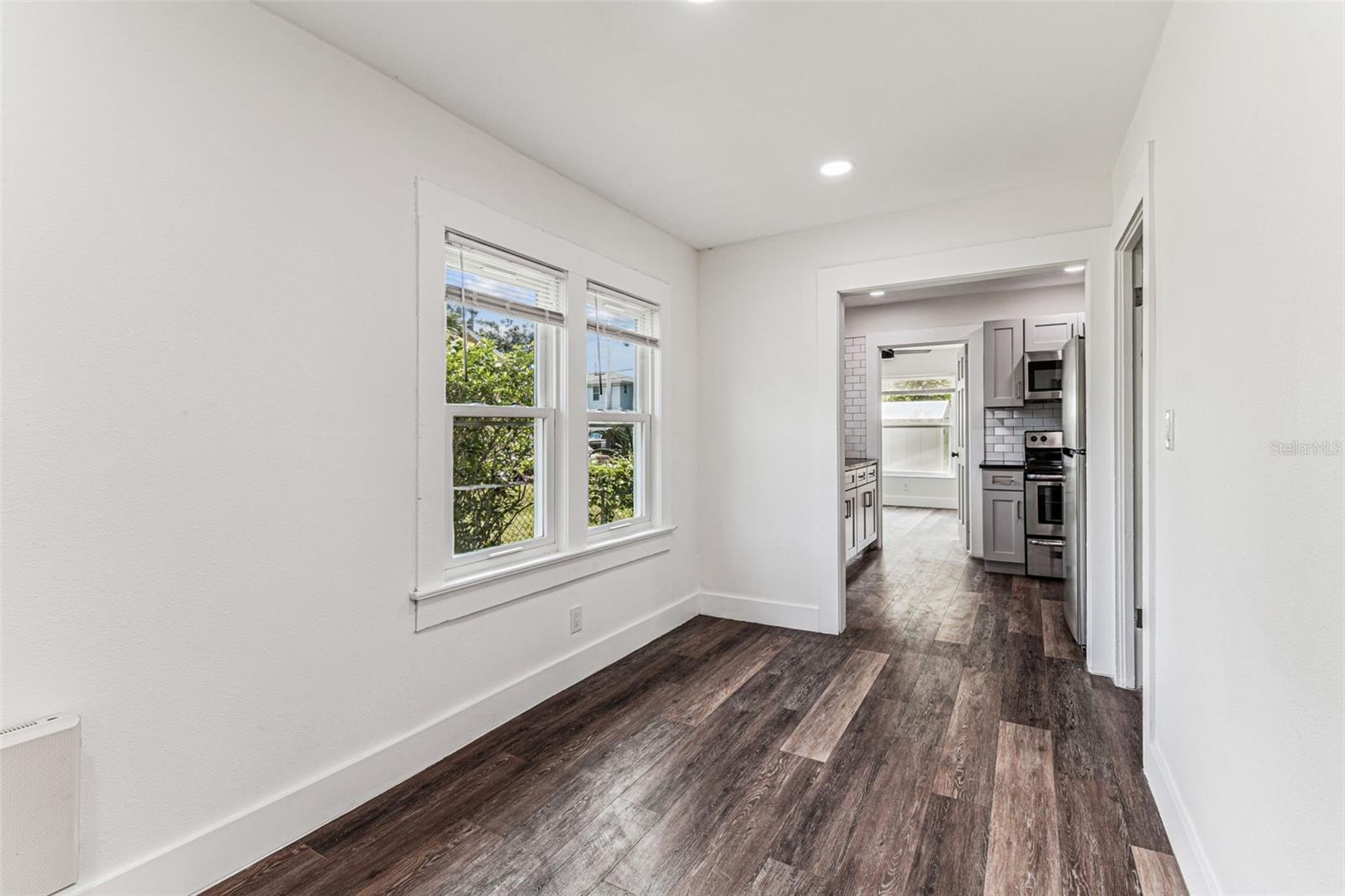 4424 S 1ST AVE S, ST PETERSBURG, FL, 33711