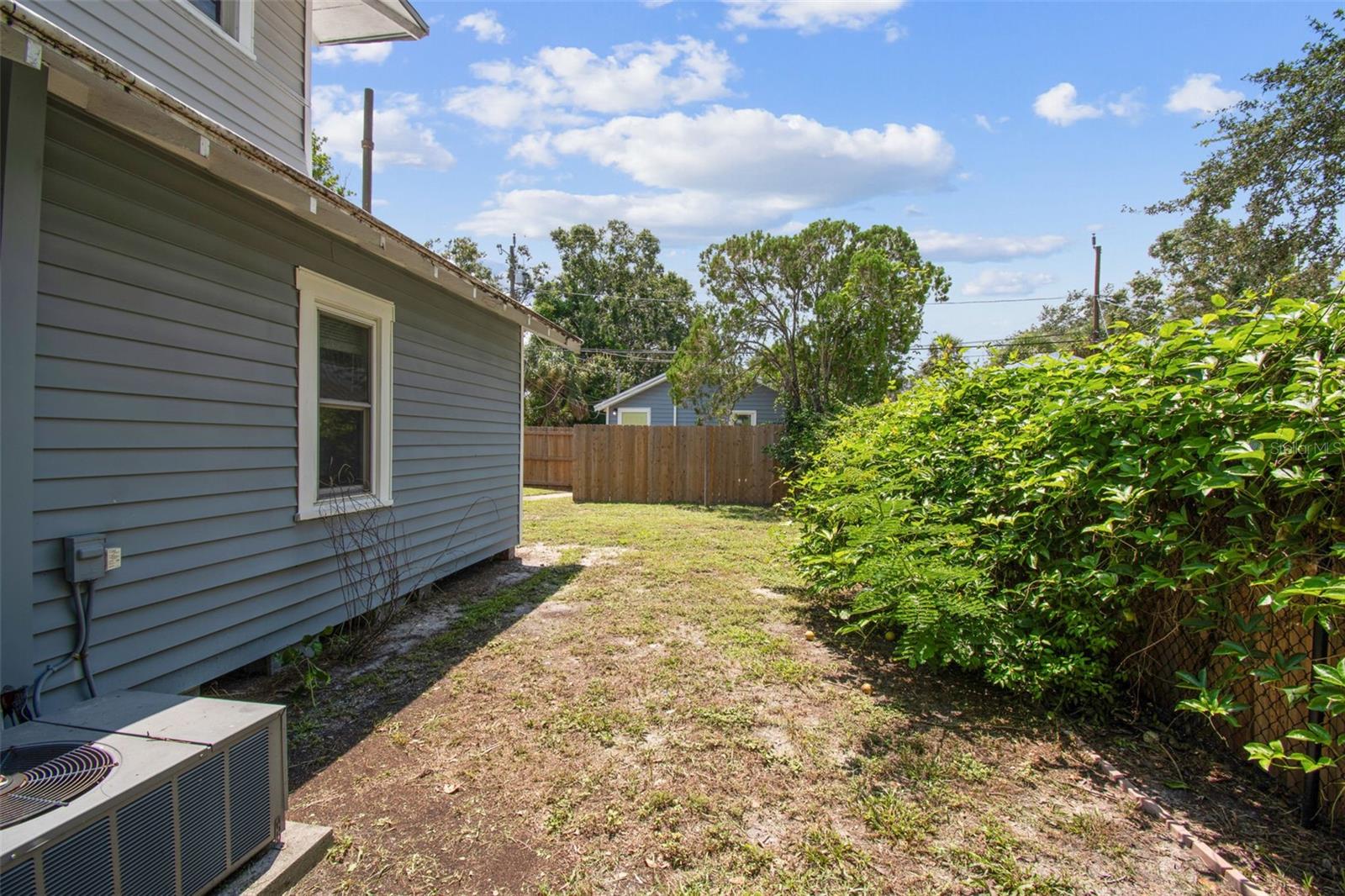 4424 S 1ST AVE S, ST PETERSBURG, FL, 33711