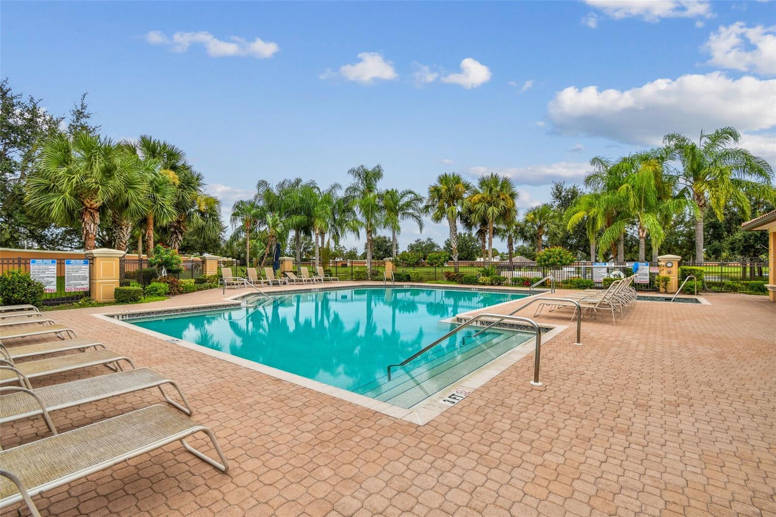 8161 MIRAMAR WAY #8161, LAKEWOOD RANCH, FL, 34202