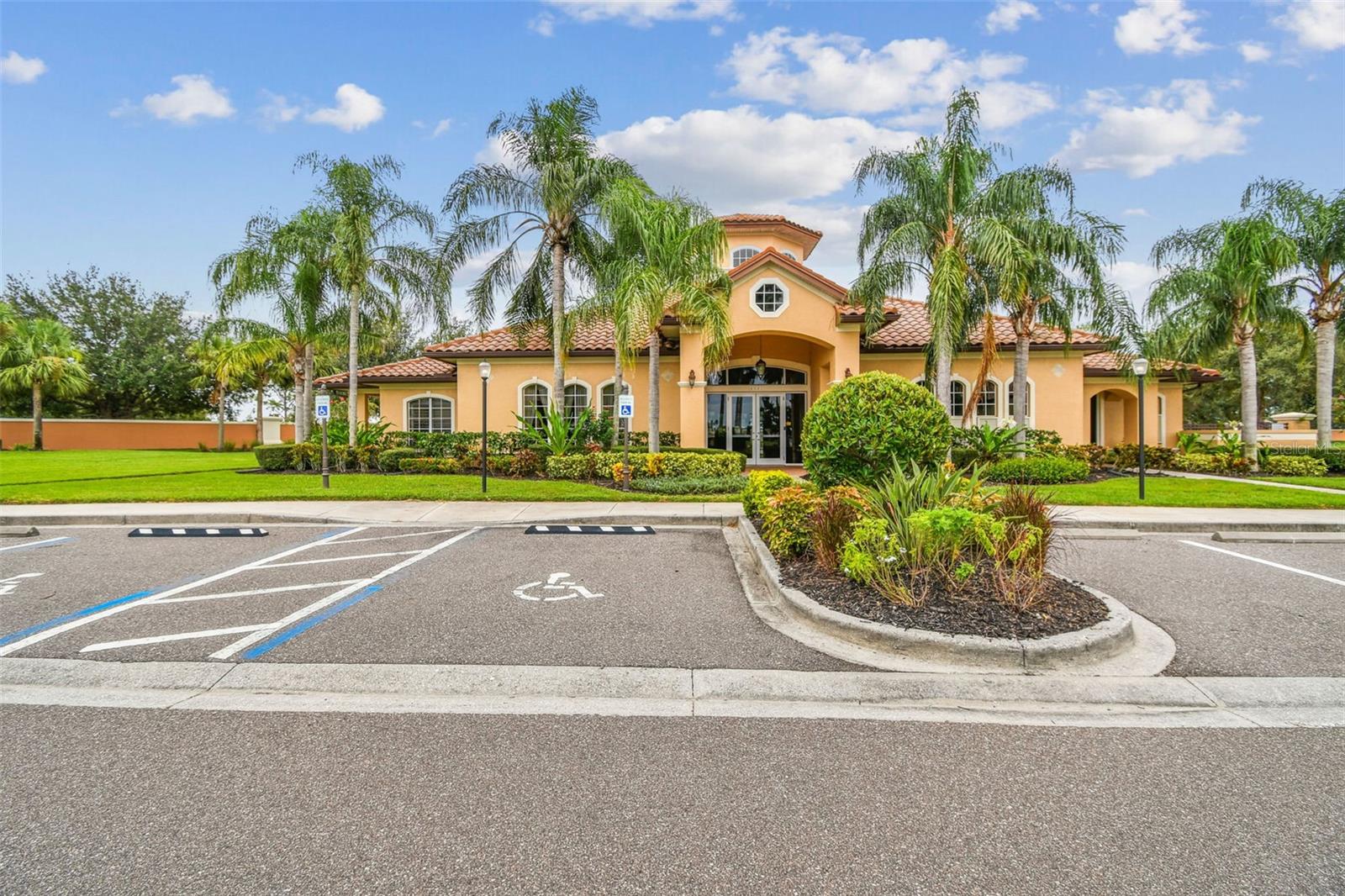 8161 MIRAMAR WAY #8161, LAKEWOOD RANCH, FL, 34202
